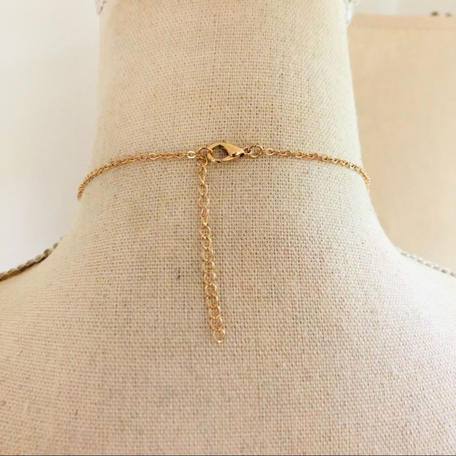 Jewelry Minimalist gold plated bar triangle accent Y chain necklace Size ONE SIZE - 4 Thumbnail