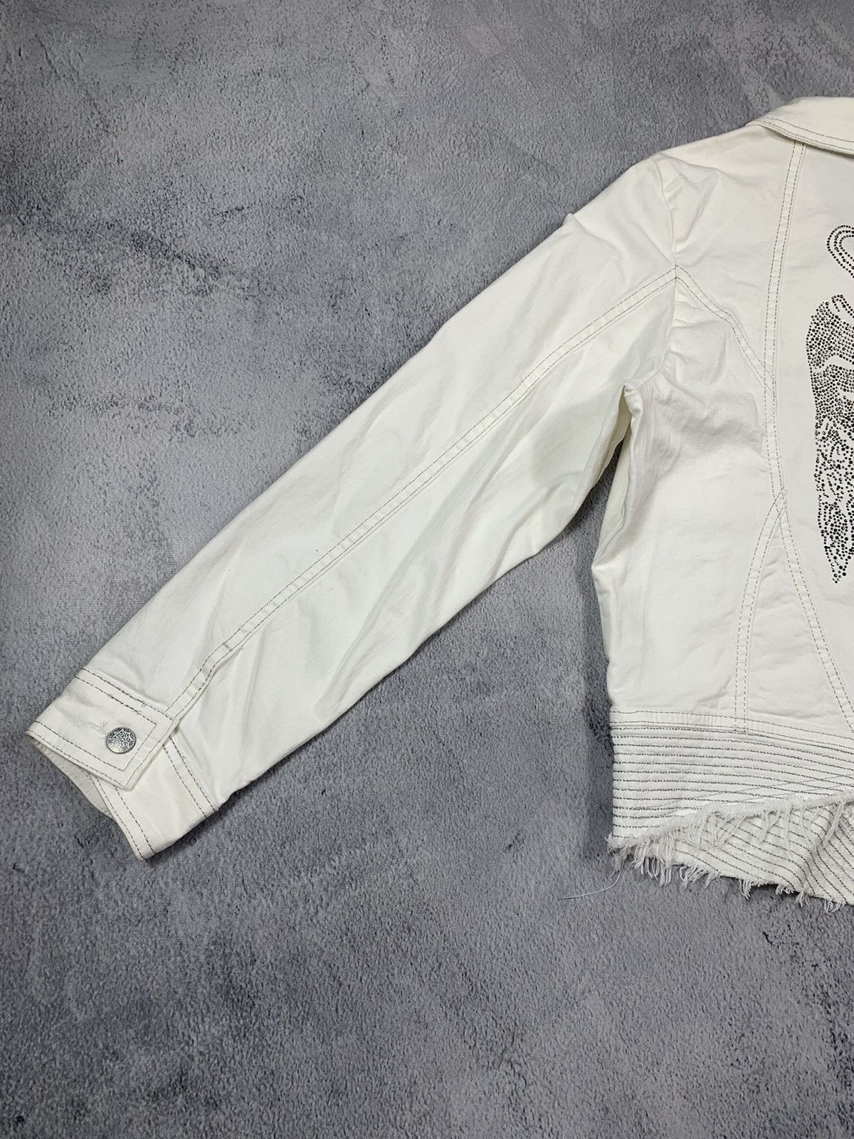 Japanese Brand × Vintage Vintage Y2K Crown wings Sequins denim jacket opium style XL Size XL / US 12-14 / IT 48-50 - 4 Thumbnail