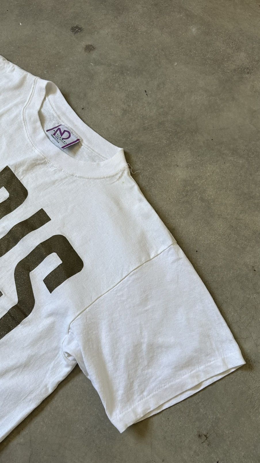 National Standard VINTAGE UNIVERSITE DE PARIS SORBONNE BNWT TEE Size US XL / EU 56 / 4 - 3 Thumbnail