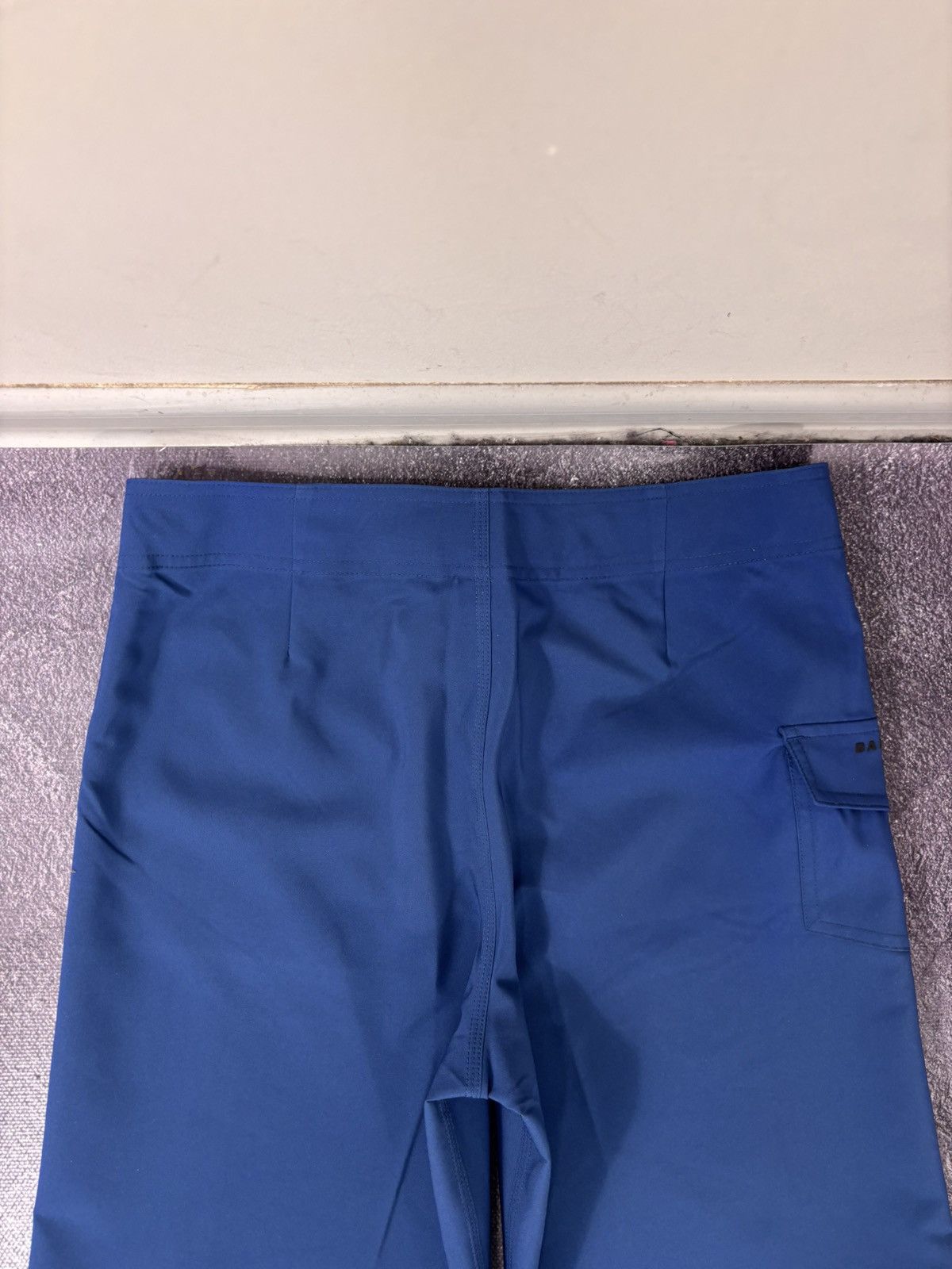 Oakley Oakley Kana 21 Boardshort NWT Men’s Dark Blue Swim Shorts Size US 30 / EU 46 - 20 Thumbnail