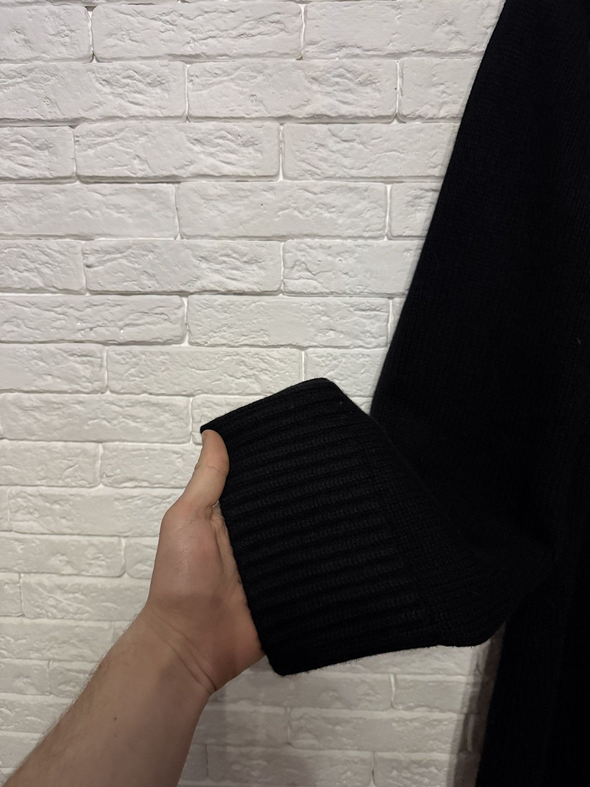KHAITE Khaite Black Cashmere Knit Oversize Sweater Underarm Cut Out Size L / US 10 / IT 46 - 5 Thumbnail