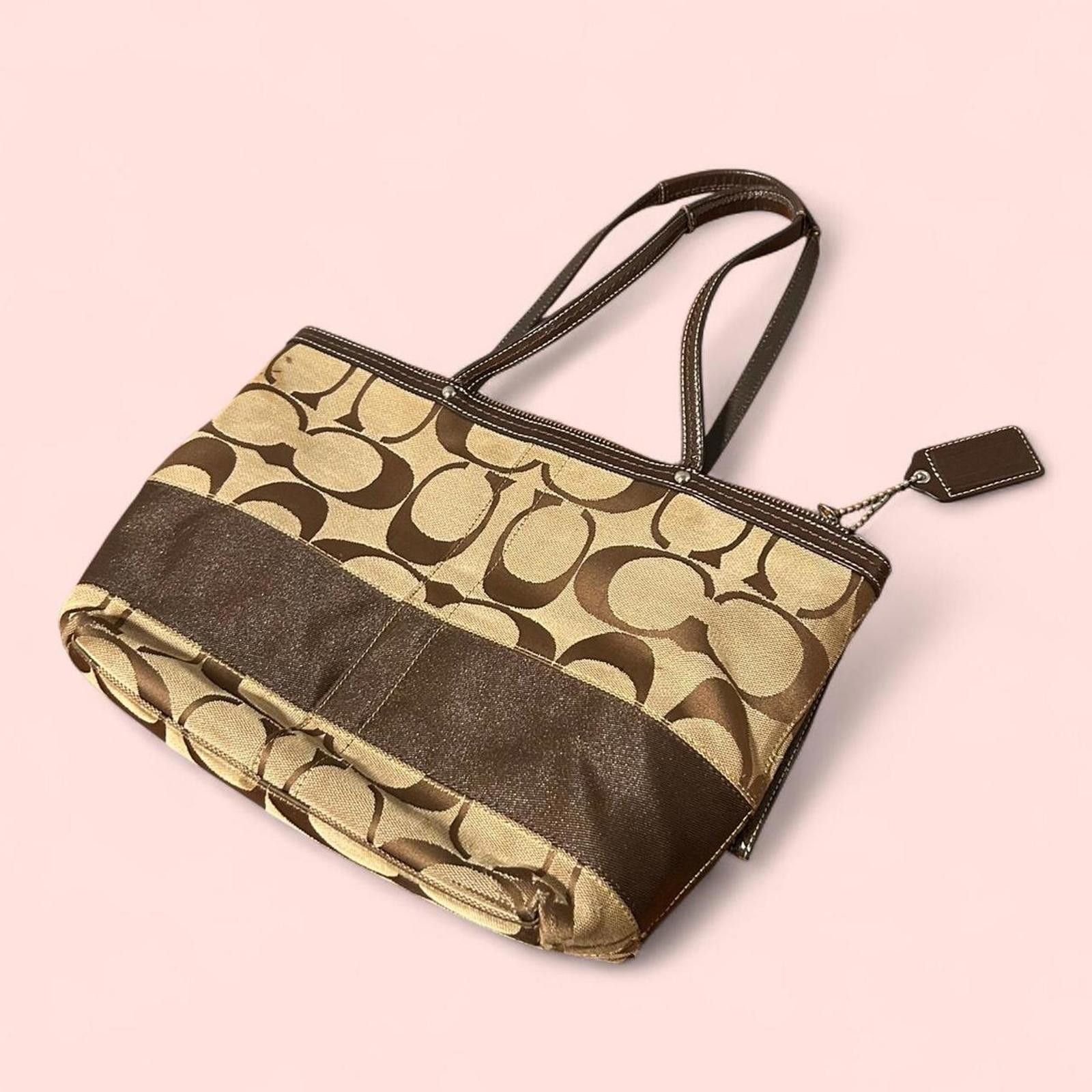 Coach VTG Coach Brown Bag Super Cute Y2K Size ONE SIZE - 2 Thumbnail