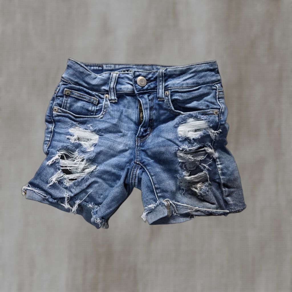 American Eagle Outfitters American Eagle Outfitters Denim Shorts Midi Next Level Stretch X Blue Women's Size 2 Shirt? Size 26" / US 2 / IT 38 - 1 Thumbnail