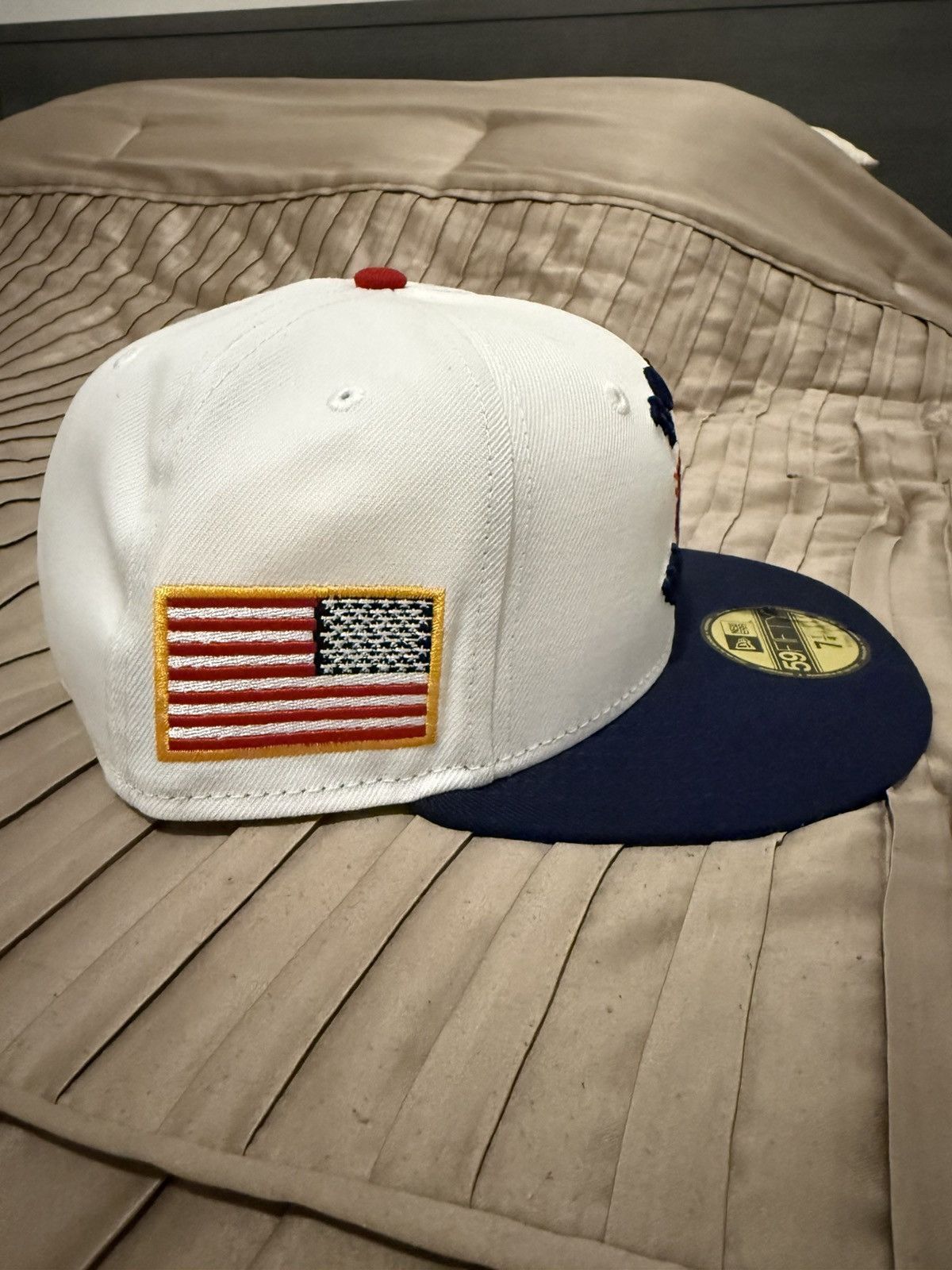 Born X Raised × MLB × New Era Born x Raised / New Era WBC USA Fitted “White” Size ONE SIZE - 3 Thumbnail