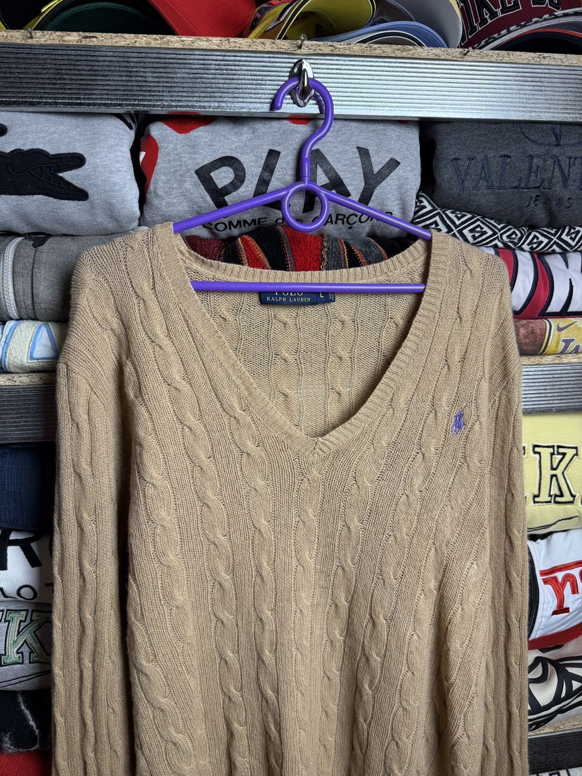 Polo Ralph Lauren Polo Ralph Lauren V Neck Cable Knit Sweater Size US L / EU 52-54 / 3 - 3 Thumbnail