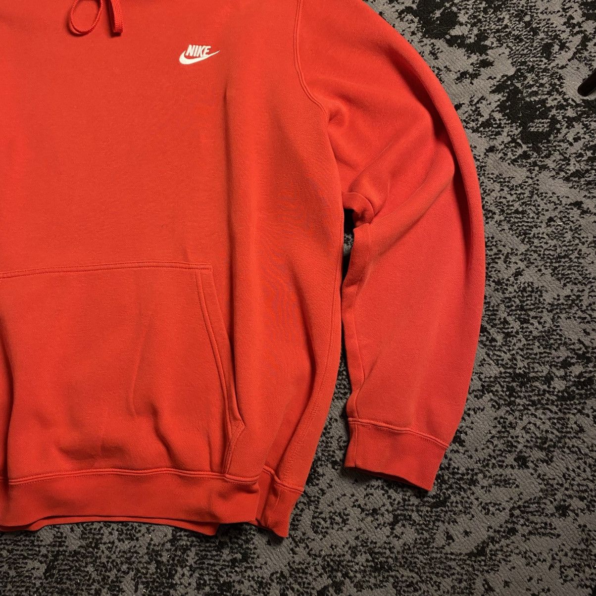 Nike Red Small Logo Hoodie 🔥