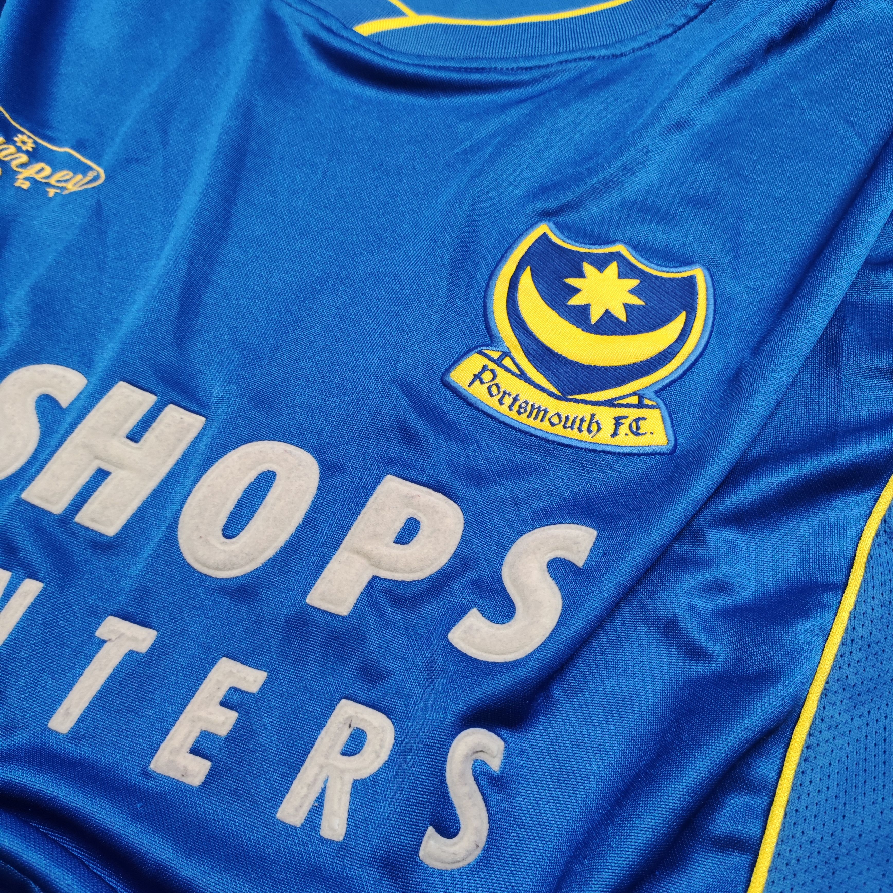 Vintage RARE 2000 OG 90s Portshmouth Football Soccer Home Kit Size US XXL / EU 58 / 5 - 6 Thumbnail