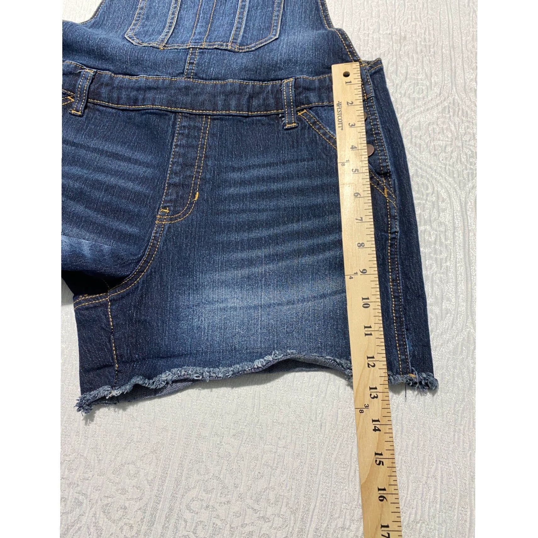 Vintage No Boundaries NoBo Womens Relaxed Denim Shortalls Dark Wash Blue Sz L 11-13 Size 32" / US 10 / IT 46 - 7 Thumbnail