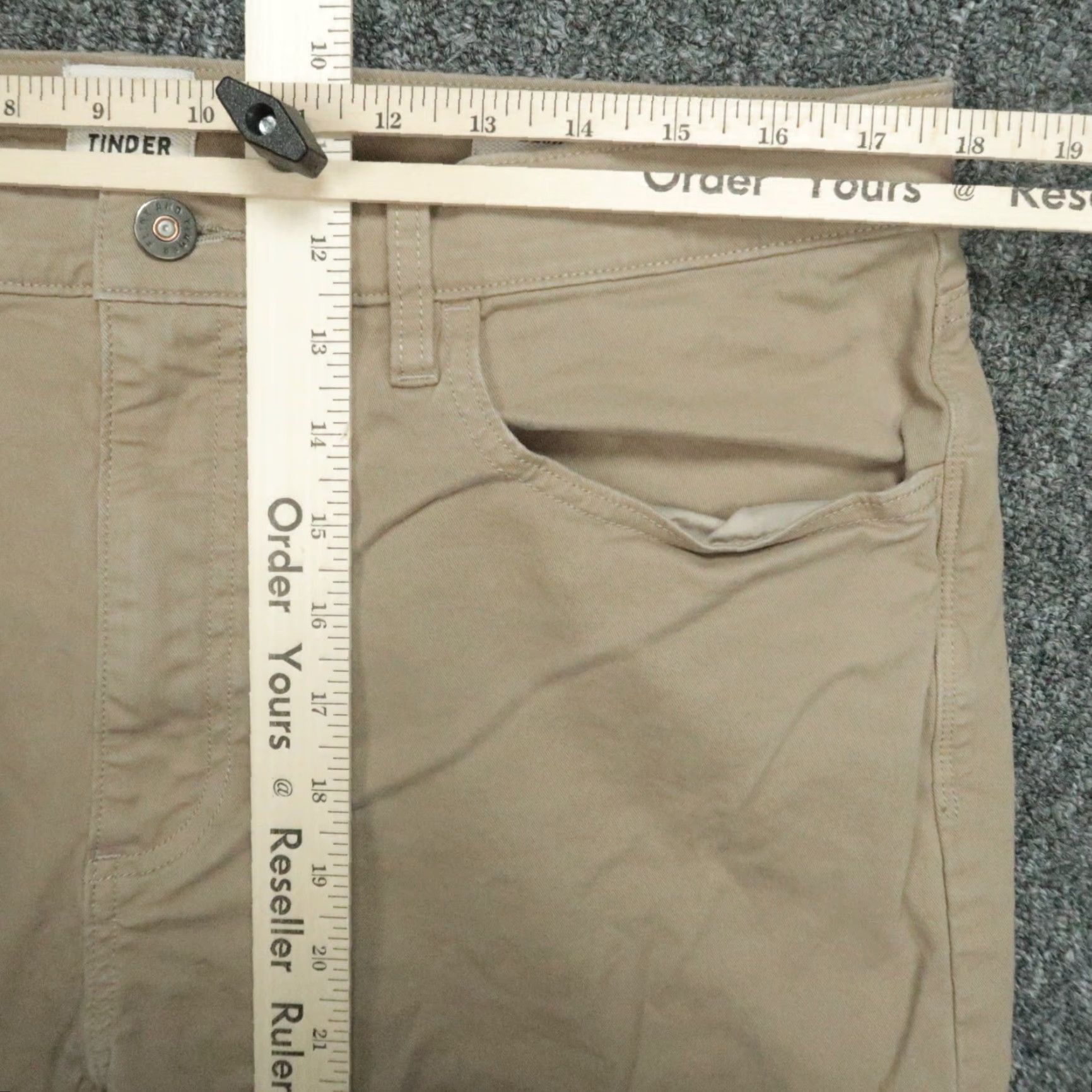 Vintage VINTAGE Flint & Tinder Pants Mens 36x36 Khaki Tan 365 Slim Fit Trousers 5 Pocket Chino Size US 36 / EU 52 - 7 Thumbnail