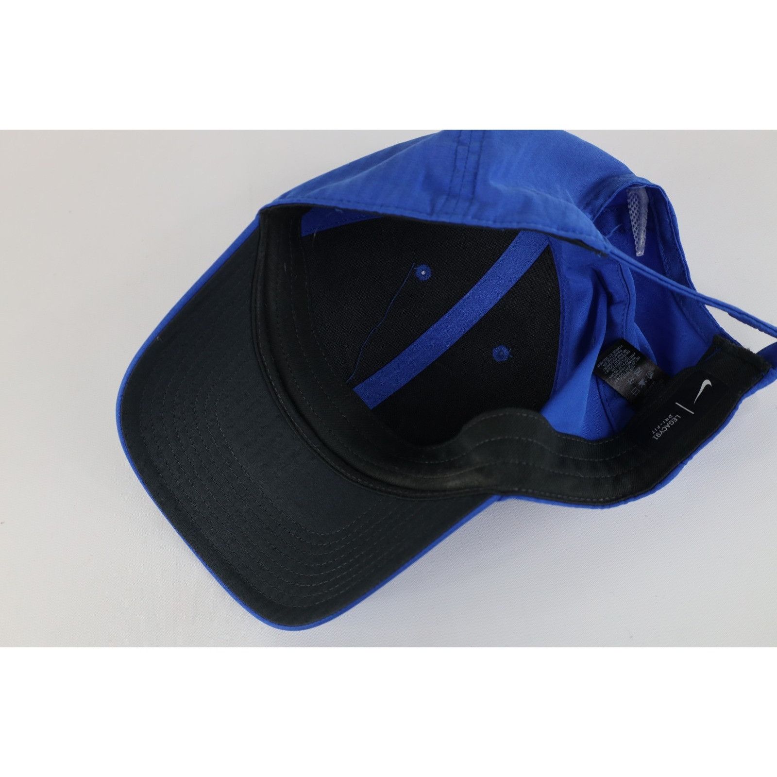 Nike Vintage Y2K Nike Golf Travis Scott Mini Swoosh Striped Hat Size ONE SIZE - 10 Thumbnail