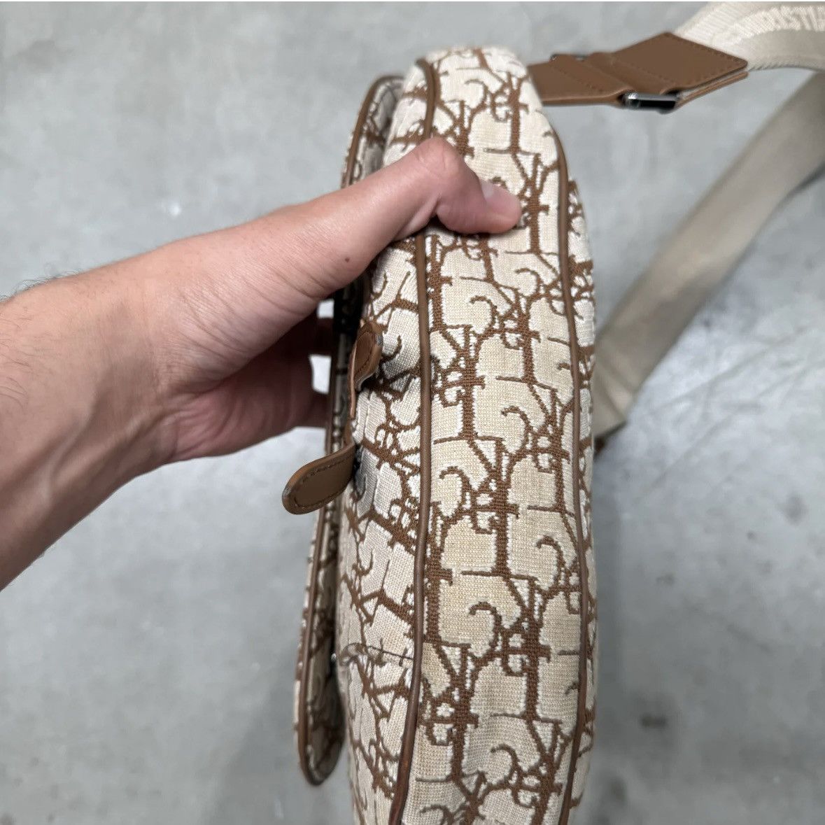 Dior × Travis Scott Dior x CACTUS JACK Oblique Jacquard Saddle Bag Size ONE SIZE - 11 Thumbnail
