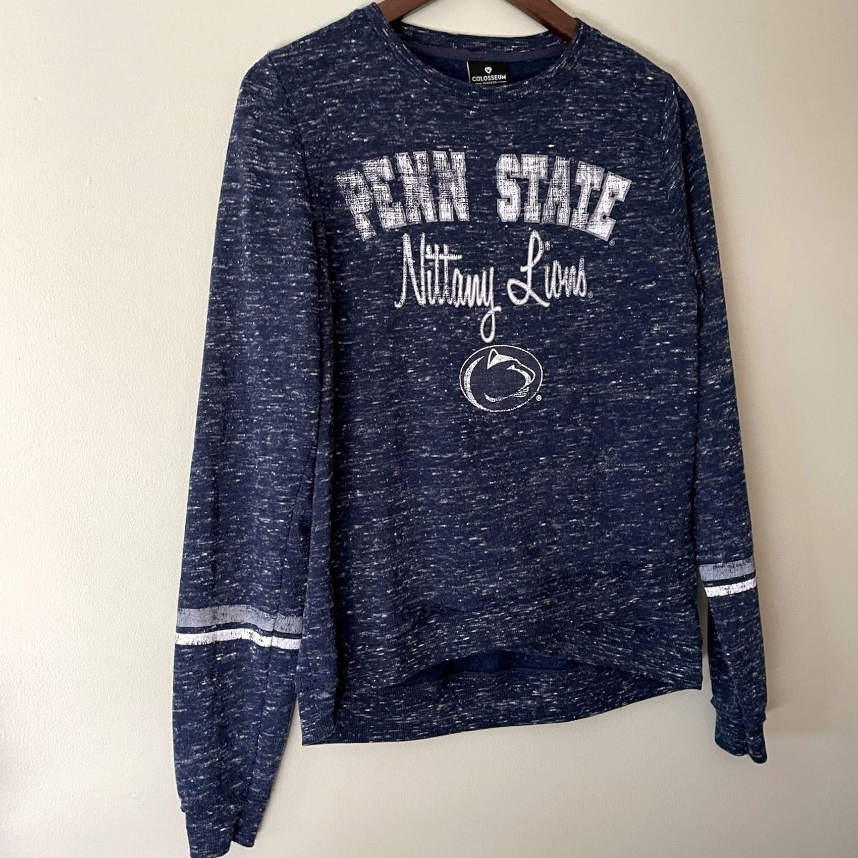 Vintage VINTAGE Penn State Tee Woman’s Small Long Sleeve Blue Nittany Lions Graphics Comfy Cozy Size S / US 4 / IT 40 - 3 Thumbnail