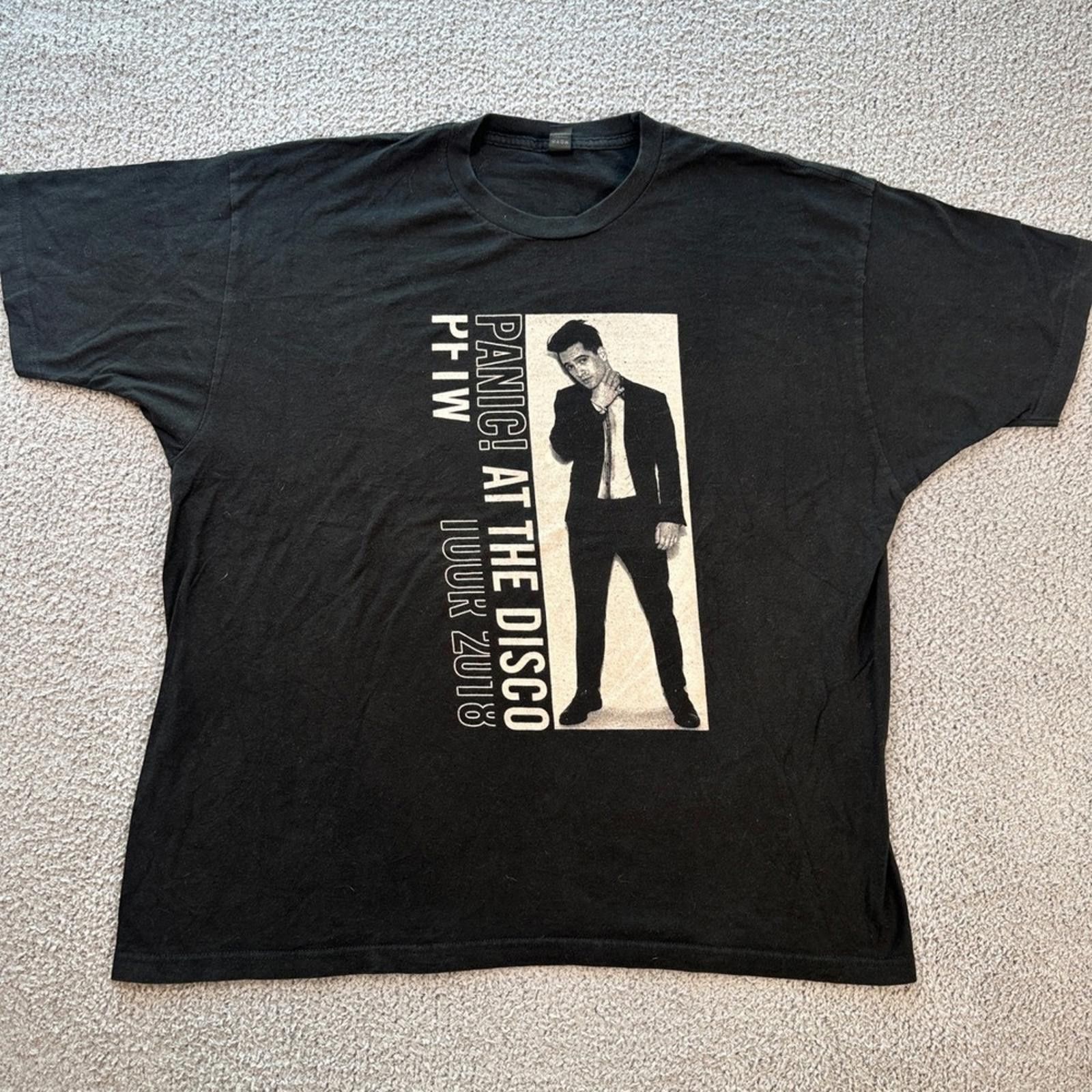 Tultex Panic! At The Disco PFTW Tour 2018 Mens XXL Black T-Shirt Size US XXL / EU 58 / 5 - 1 Thumbnail