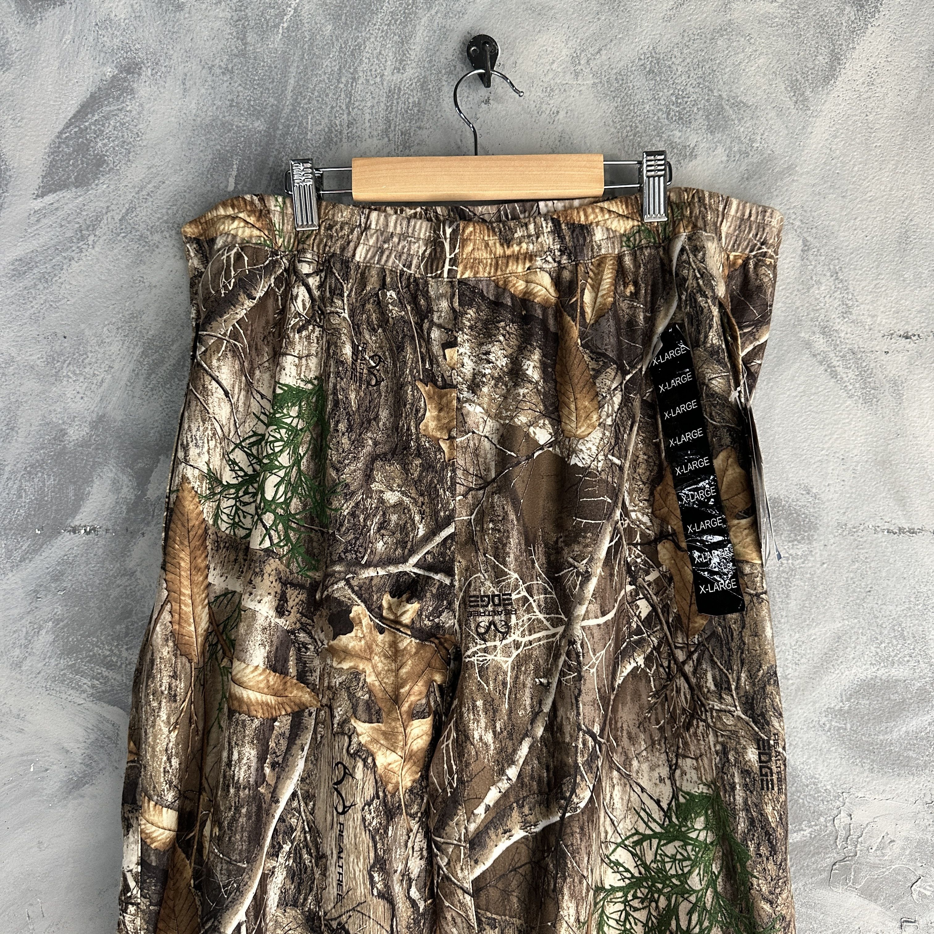 Realtree HOT SHOT Pants Men’s XL Realtree Camo Performance Size US 36 / EU 52 - 2 Thumbnail