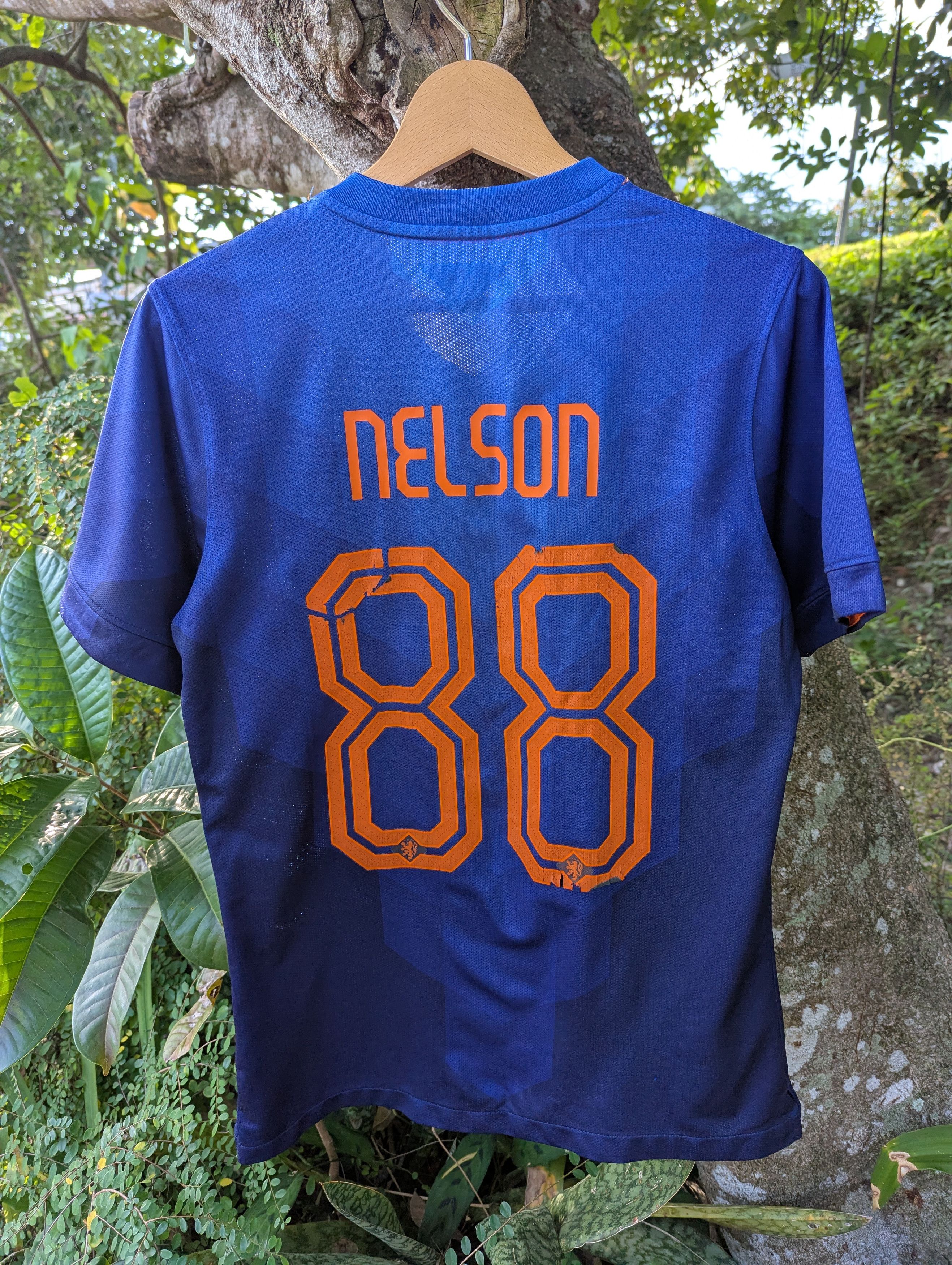 Nike Nike Netherlands 2014-15 Away Football Jersey Shirt Size US S / EU 44-46 / 1 - 6 Thumbnail