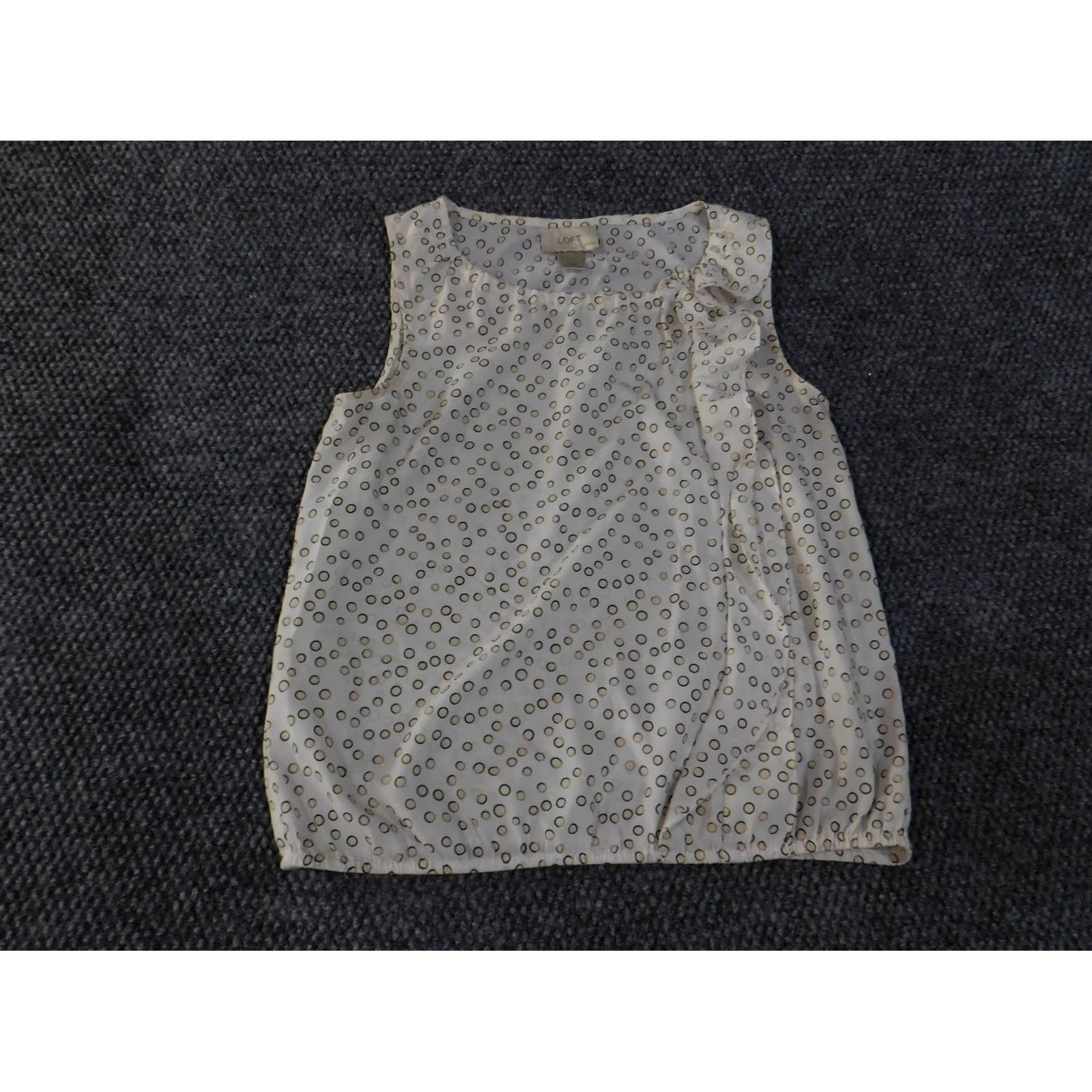 Ann Taylor Ann Taylor Loft Blouse Shirt Petite XS White Polka Dot Sleeveless Round Neck Pullover Casual Women's Top Size XXS / US 00 / IT 34 - 3 Thumbnail