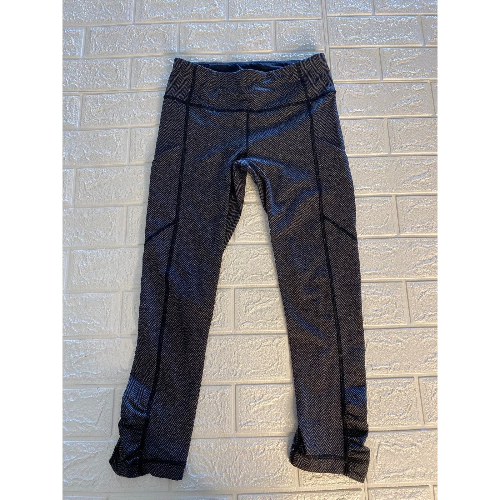 Lululemon lululemon leggings size 4 Size 27" / US 4 / IT 40 - 1 Thumbnail