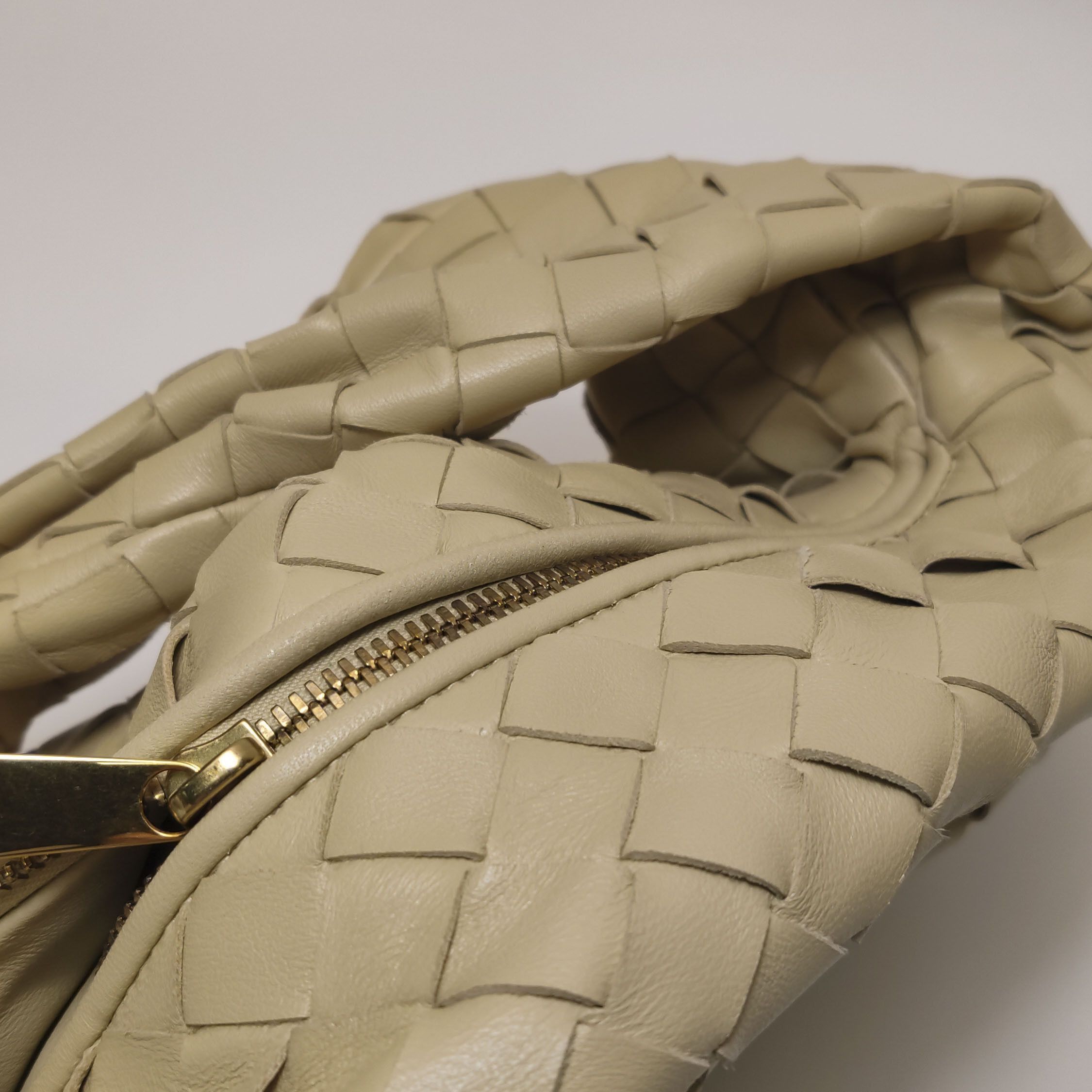 Bottega Veneta Bottega Veneta Intrecciato Jodie Shoulder Bag. Size ONE SIZE - 7 Thumbnail