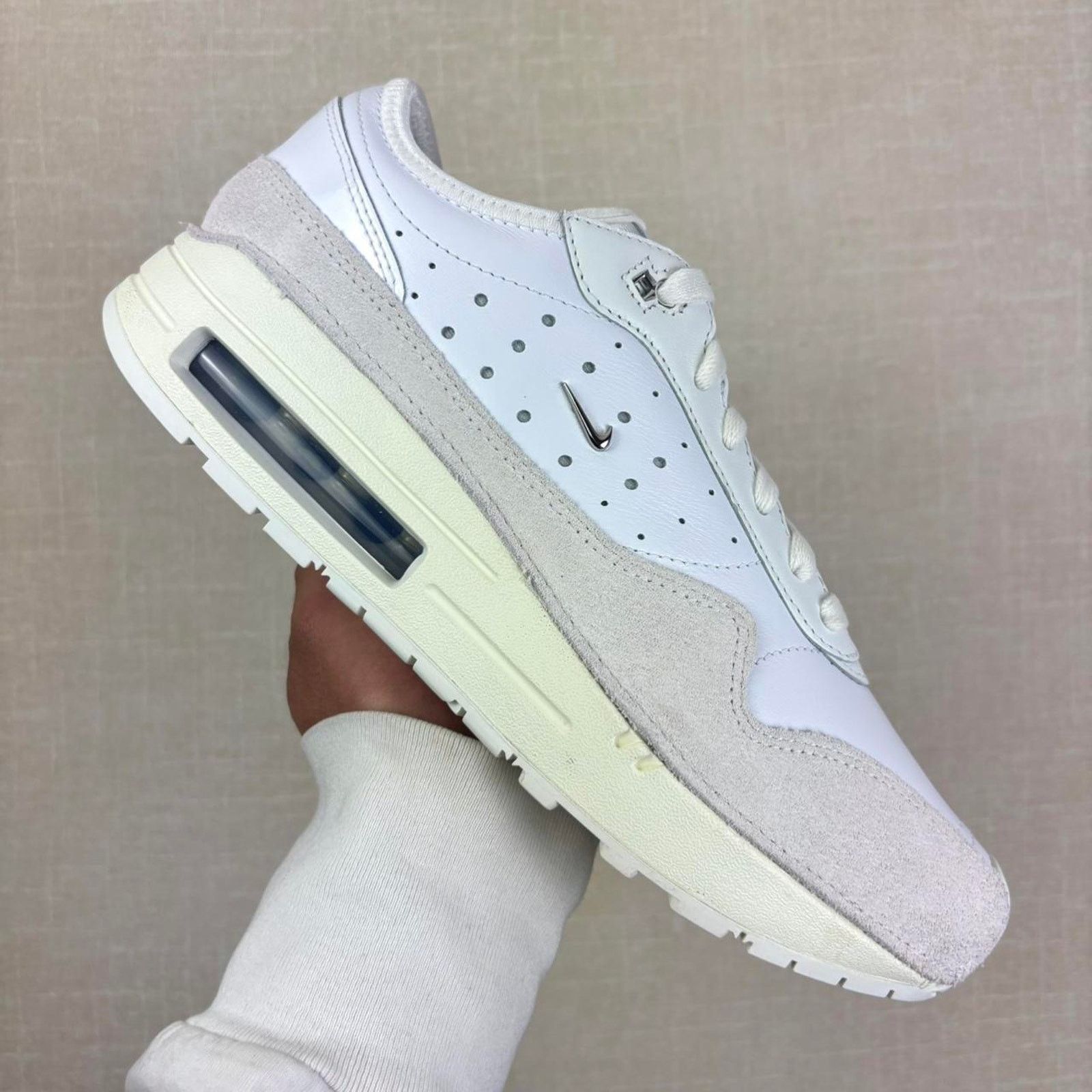 Jacquemus 🦴 2024 Jacquemus x Nike Air Max 1 "White" 9M Size US 9 / EU 42 - 1 Thumbnail