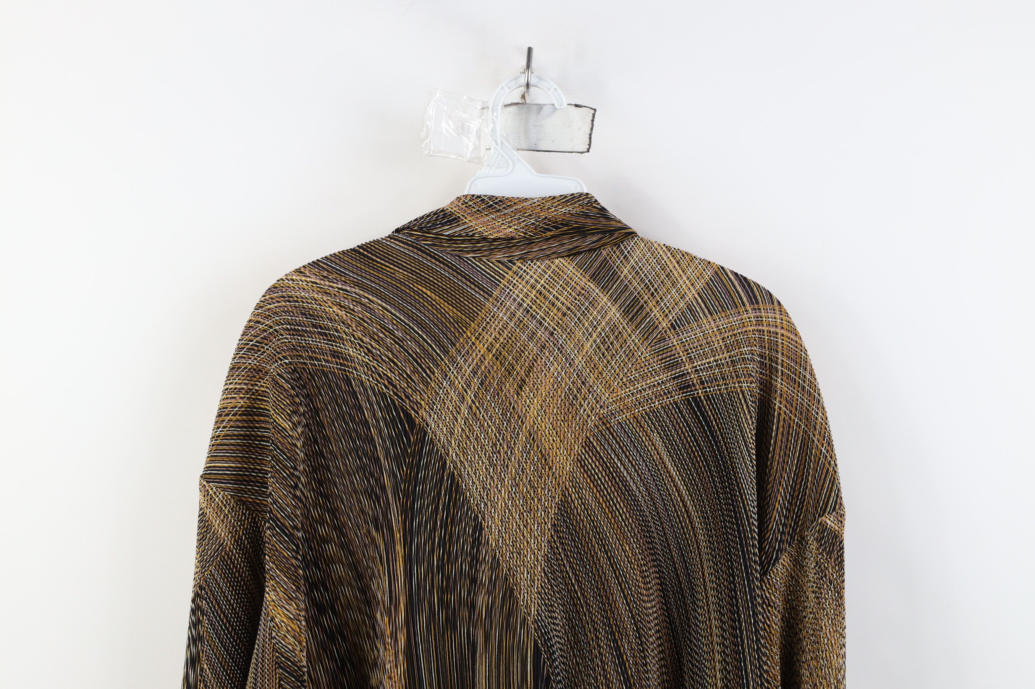 Vintage Vintage 90s Streetwear Earth Tone Ribbed Knit Button Shirt Size US XXL / EU 58 / 5 - 9 Thumbnail