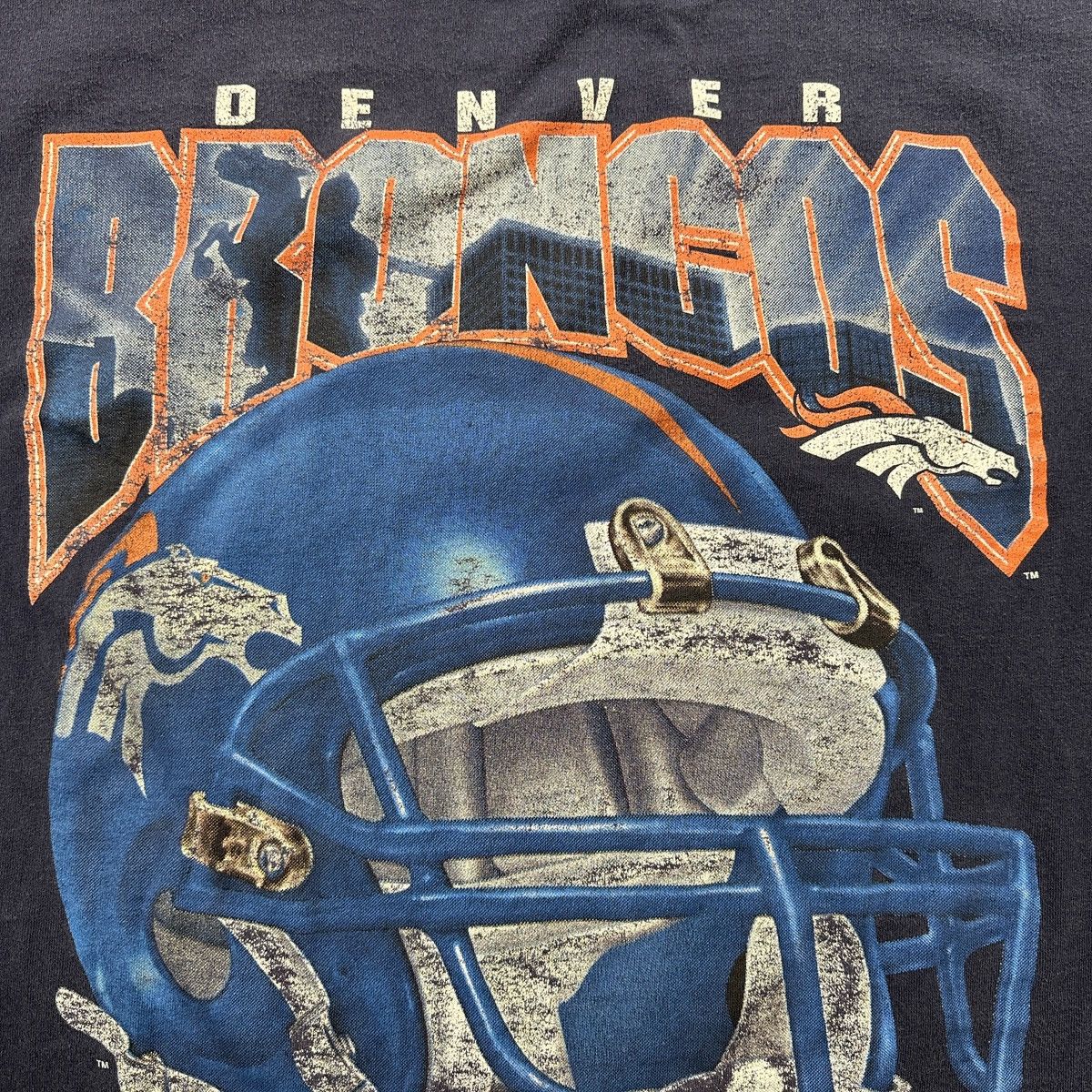 NFL × Vintage Vintage 90s Denver Broncos big logo print T Shirt Size US L / EU 52-54 / 3 - 9 Thumbnail