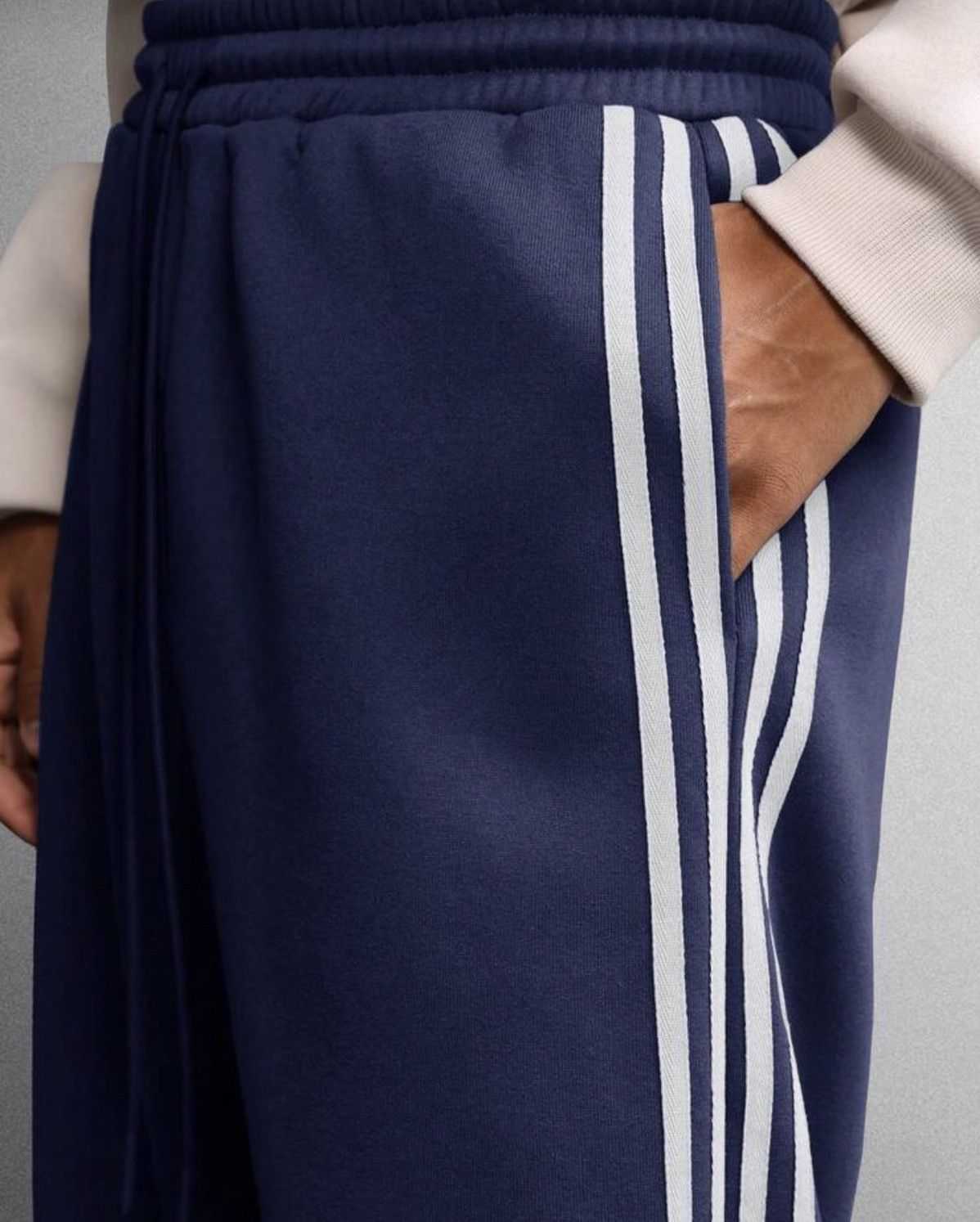 Japanese Brand Wide-Leg Stripe Sweatpants - Heavy Fleece Size US 31 - 7 Thumbnail