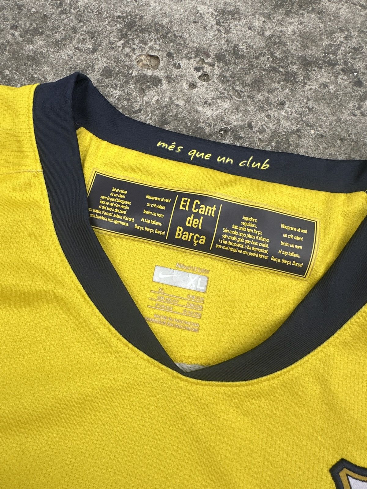 Nike Vintage Nike F.C. Barcelona 08/09 Soccer Jersey Rare XL Y2K Size US XL / EU 56 / 4 - 3 Thumbnail