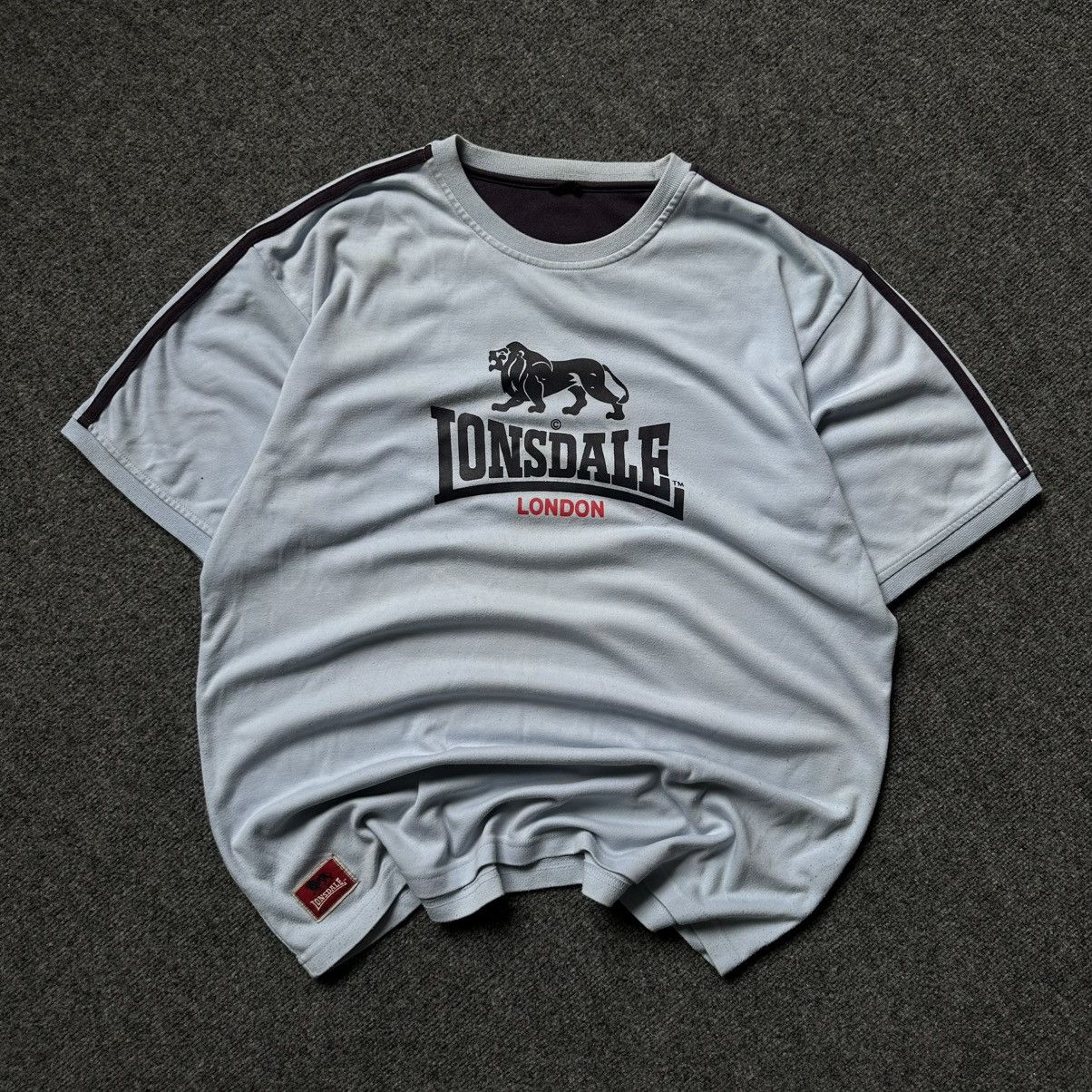 Lonsdale VTG Adult Lonsdale T-shirts Big Logo Size XL Y2K 00s USA Size US XL / EU 56 / 4 - 1 Thumbnail