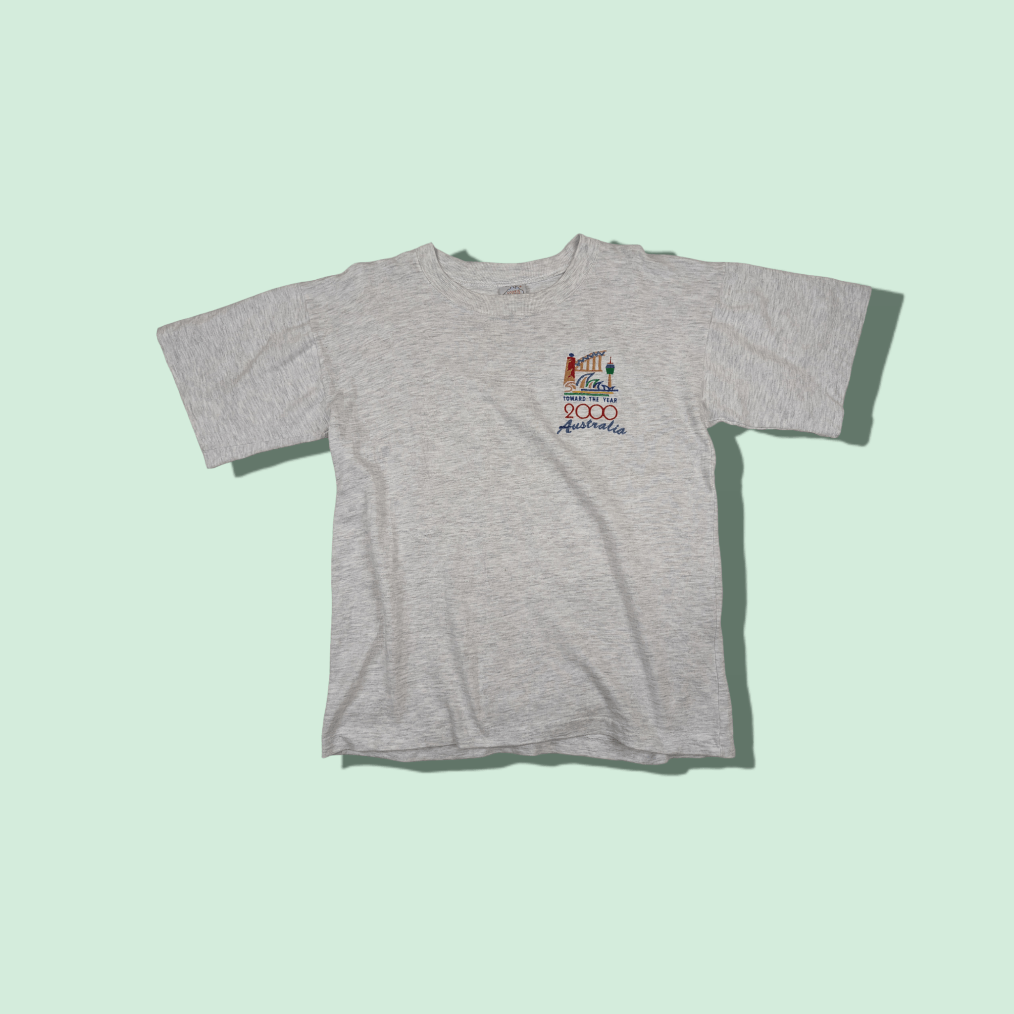 Man Made In Australia 2000's AUSTRALIA Visit Sydney T-Shirt Single Stitches Size US S / EU 44-46 / 1 - 1 Thumbnail
