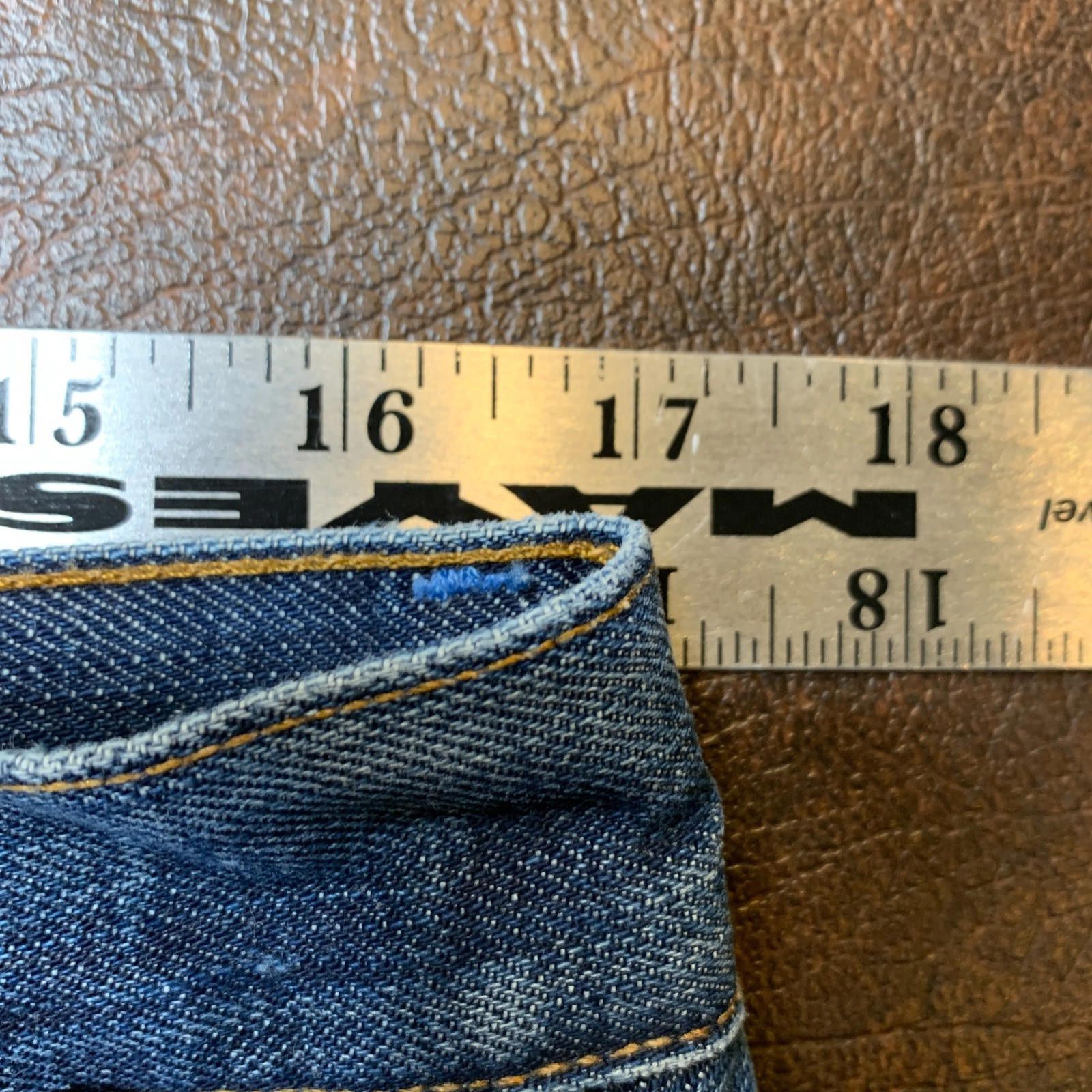 Designer Vintage Penguin Jeans 34x29 Bootcut Raw Hem White Patch (338 Size US 34 / EU 50 - 10 Thumbnail