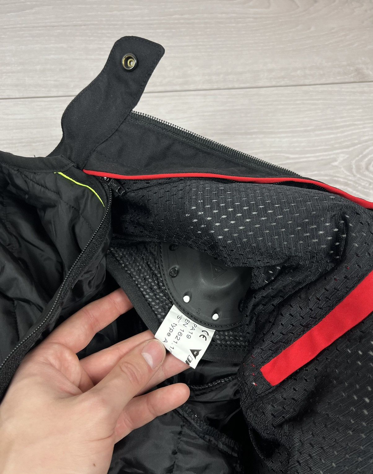 Dainese Dainese Vito Rossi Motorcycle Black Protection Jacket Size US L / EU 52-54 / 3 - 14 Thumbnail