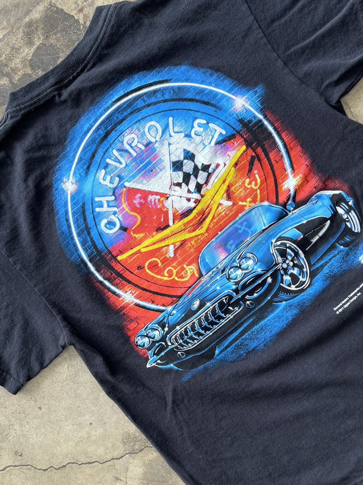 Vintage Vintage Chevrolet Corvette Racing Flag Neon Sign Tee Medium Size US M / EU 48-50 / 2 - 1 Thumbnail