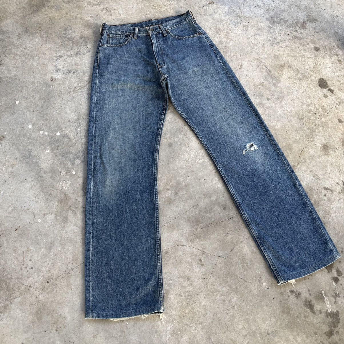 Levi's Vintage Clothing W31x33.5 Vintage Levi's 504 Faded Denim Jean Pants Size US 31 - 2 Thumbnail
