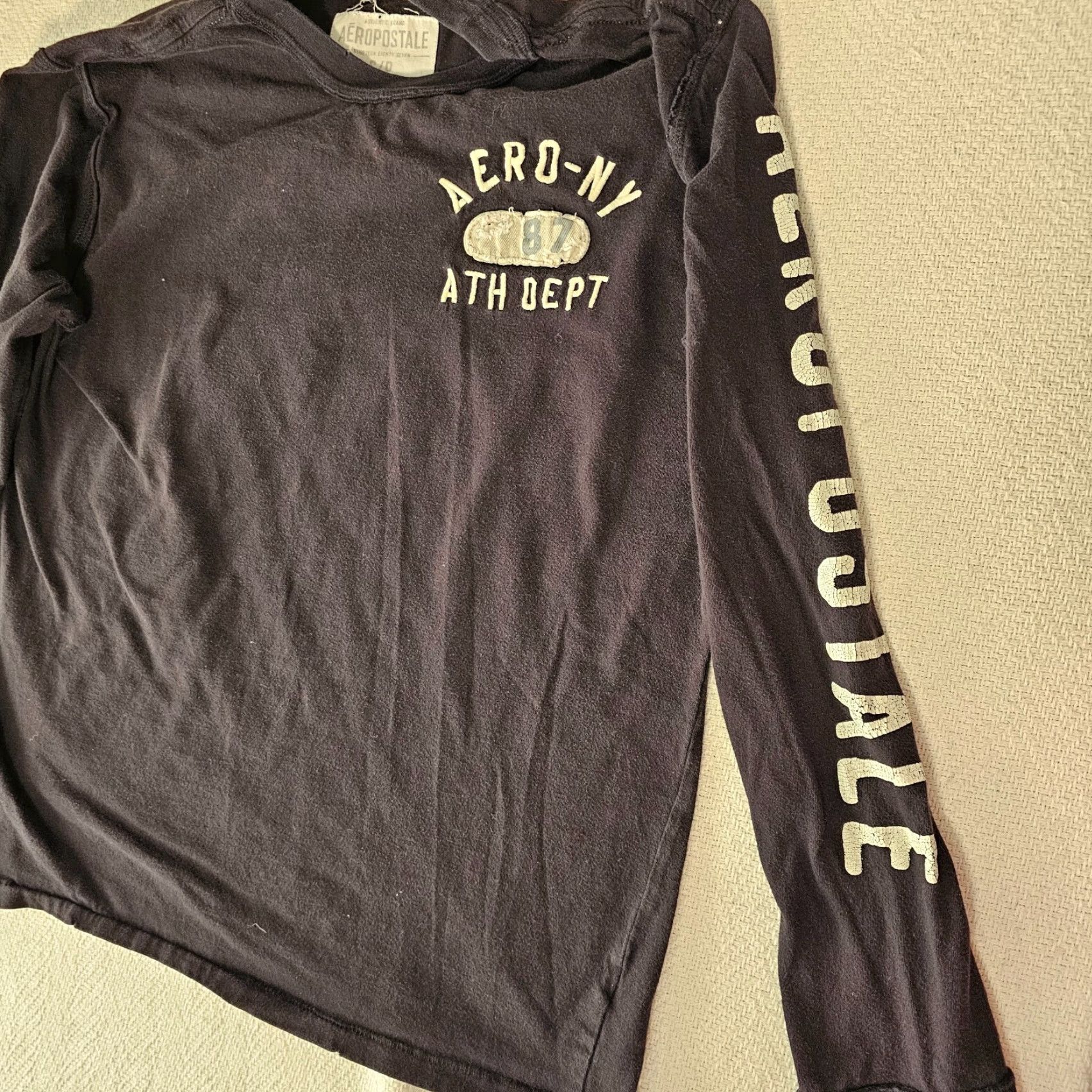 Vintage Aéropostale Shirt Mens S Black Aero 87 Logo Print Long Sleeve 100% Cotton Crew Neck T-Shirt Man 90s USA Band Aerosmith Logo Size US S / EU 44-46 / 1 - 4 Thumbnail