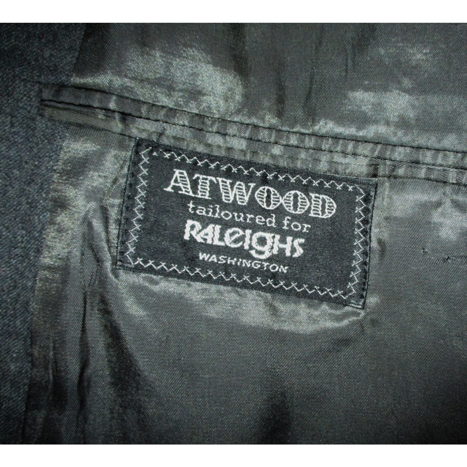 Vintage ATWOOD Suit Men Size 40R 36X30 Gray 100% Wool 3 Pc Size 40R - 7 Thumbnail