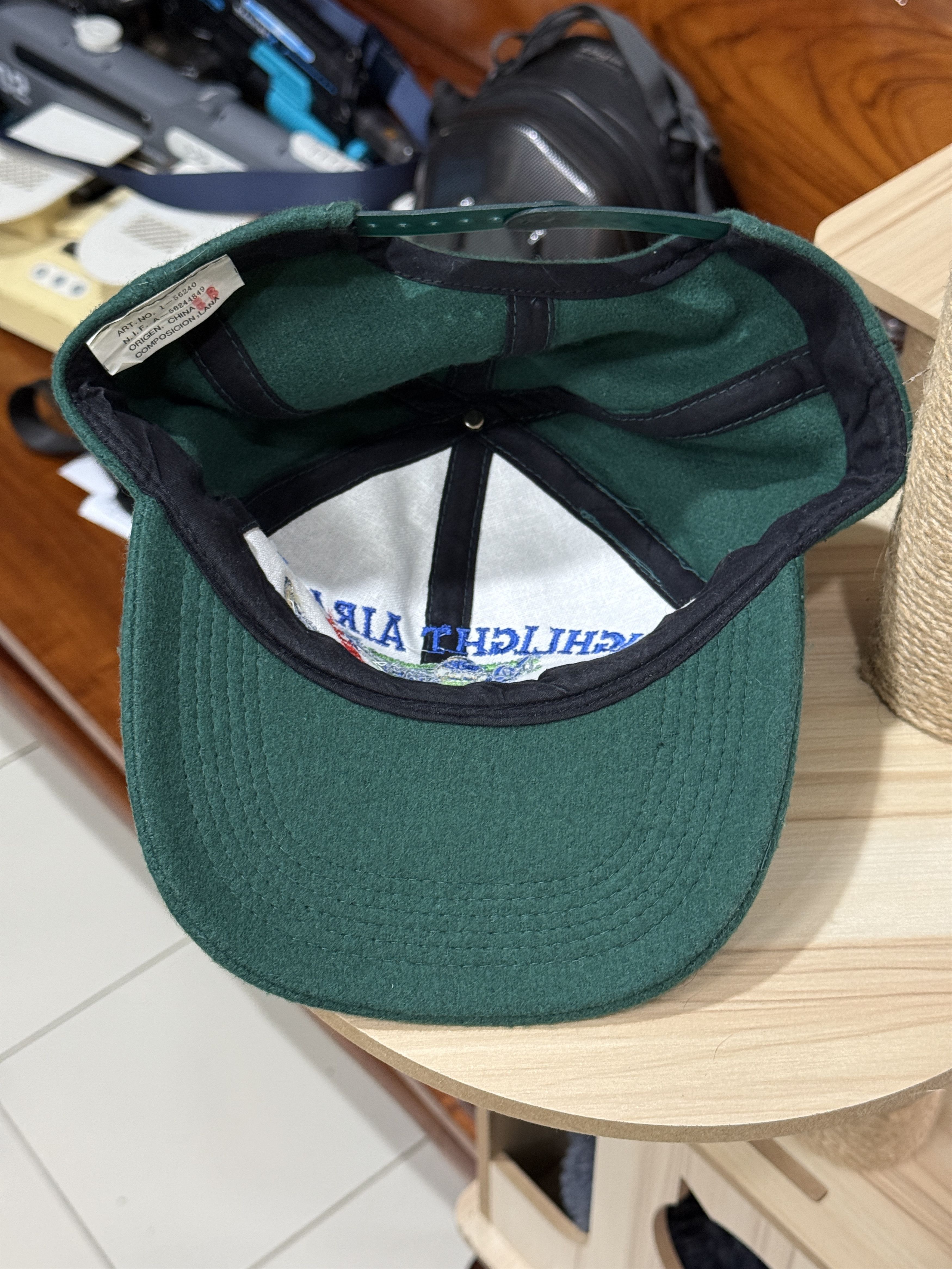 Other Highlight air mall pilot of impossible snapback hat Size ONE SIZE - 7 Thumbnail