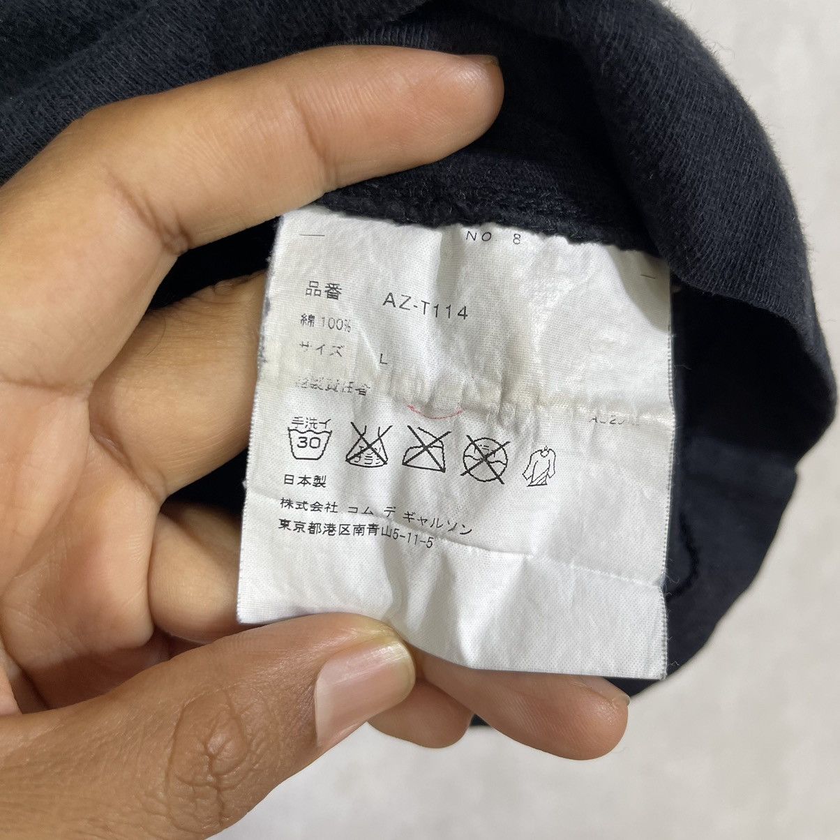 Comme des Garcons × Comme des Garcons PLAY Fades! Comme Des Garcons Play Upside Logo Fade Out Tee Size US L / EU 52-54 / 3 - 8 Thumbnail