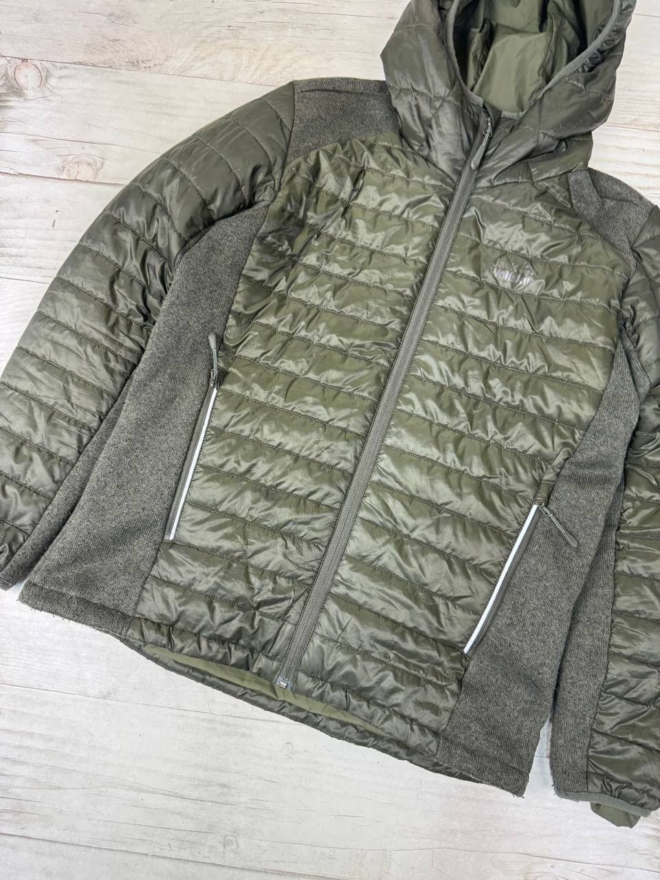 Jack Wolfskin Jack Wolfskin Puffer Jacket Hooded Stormlock Microguard Size US S / EU 44-46 / 1 - 3 Thumbnail