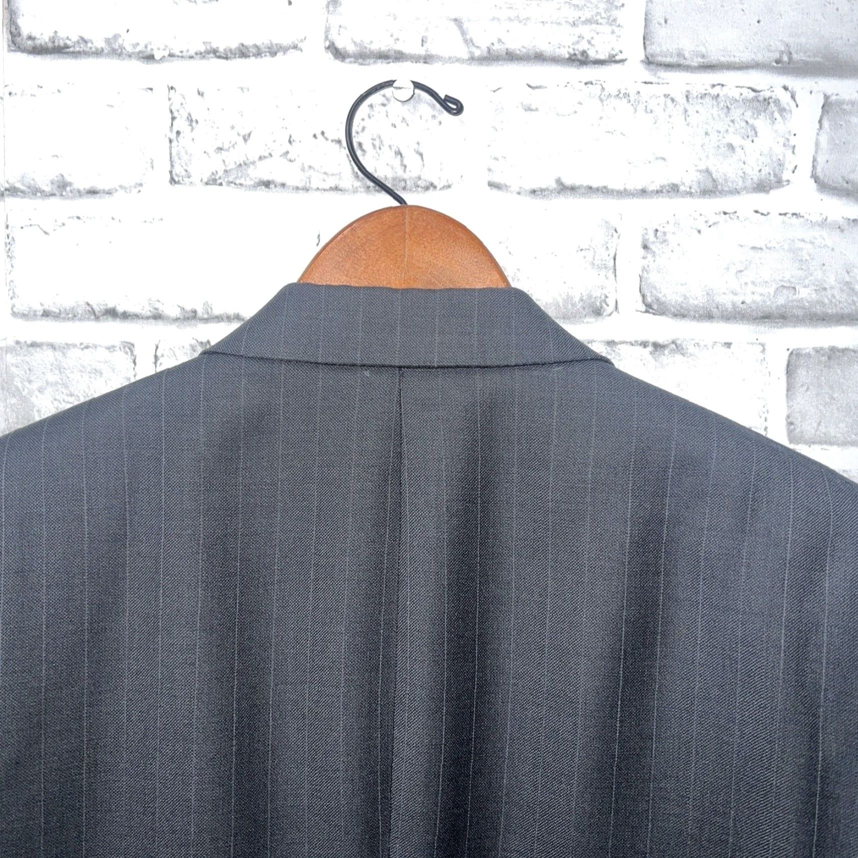 Hart Schaffner Marx VINTAGE Hart Schaffner Marx Wool Striped Sport Coat Mens 40L Gray Size US XXS / EU 40 - 5 Thumbnail