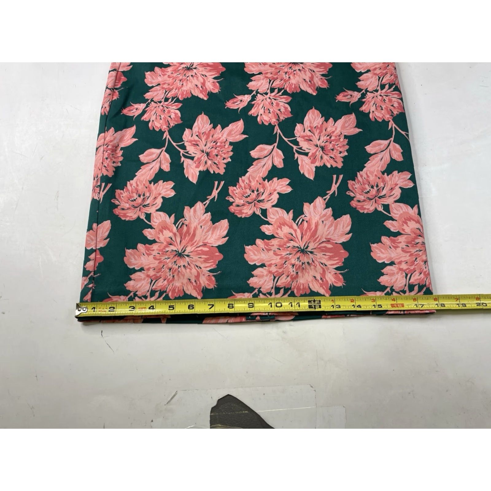 J.Crew NWT J.Crew Pencil Skirt Green Pink Floral Lined Skirt Womens Size 6 Size 28" / US 6 / IT 42 - 6 Thumbnail