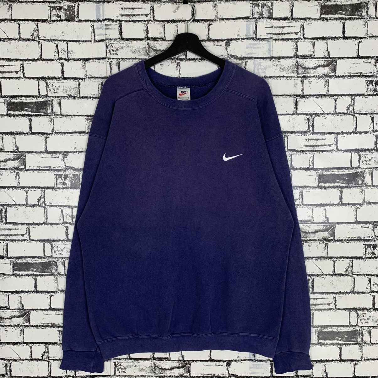 Designer × Nike × Vintage Vintage Nike Small Logo Sweatshirt Medium Saiz Size US M / EU 48-50 / 2 - 1 Thumbnail