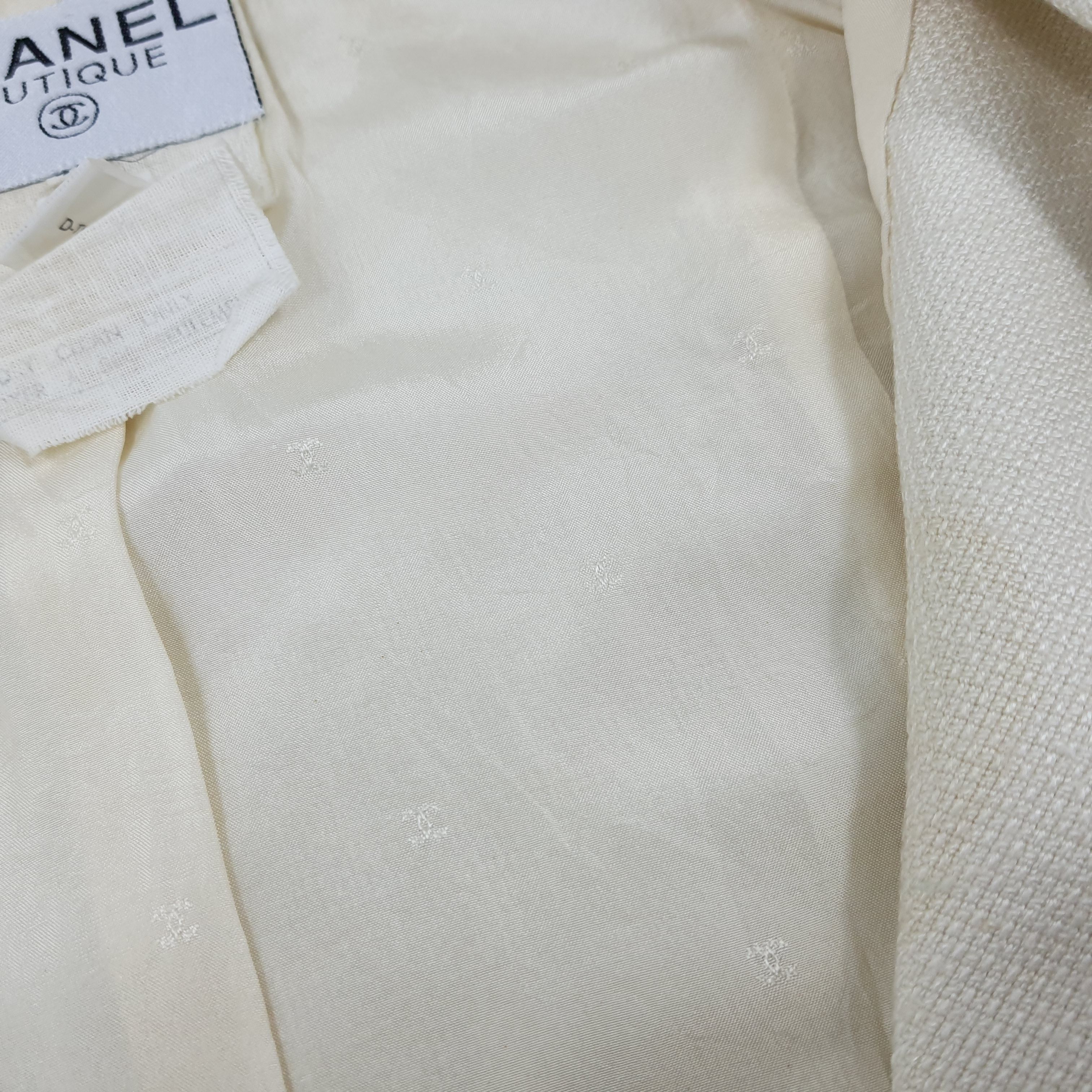 Vintage 80’s Chanel Ivory/Black Tweed Zipper Made In France Jacket Size S / US 4 / IT 40 - 6 Thumbnail
