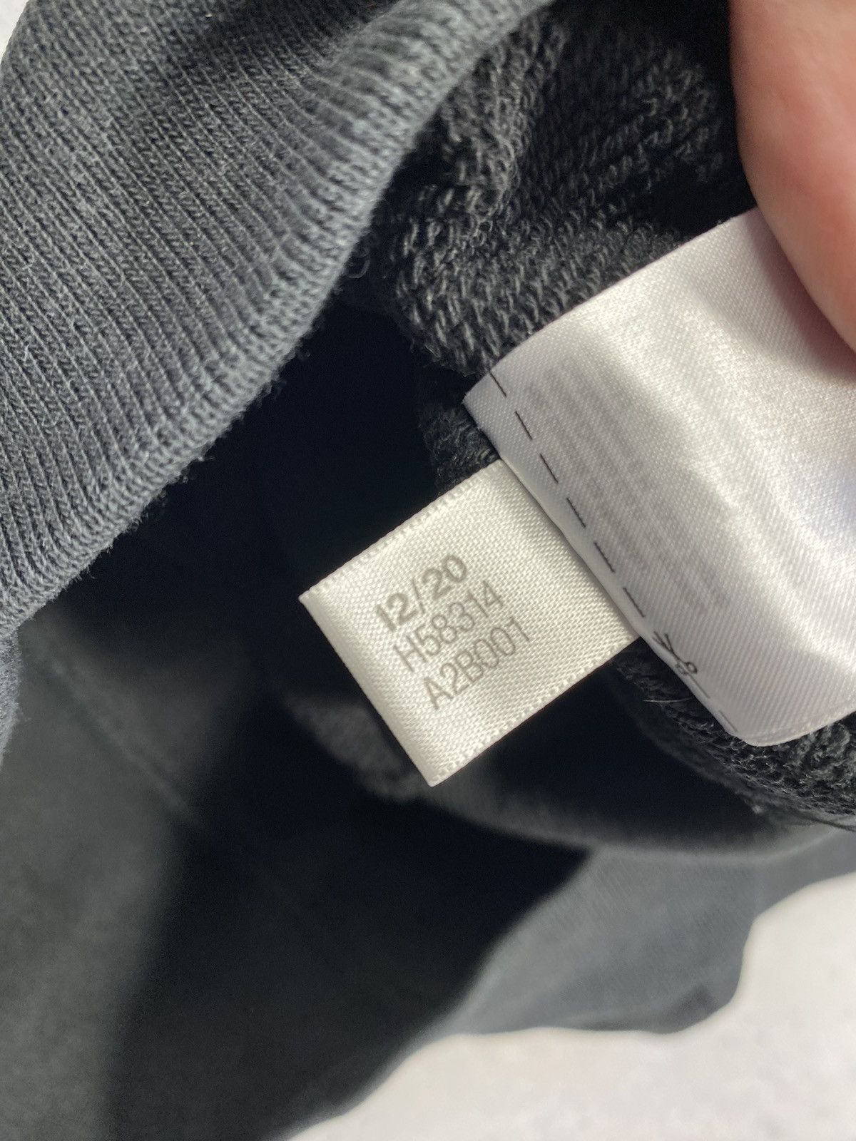 Adidas × Japanese Brand Adidas x Pharrel Williams Men’s Sweatshirt Size Medium Size US M / EU 48-50 / 2 - 16 Thumbnail