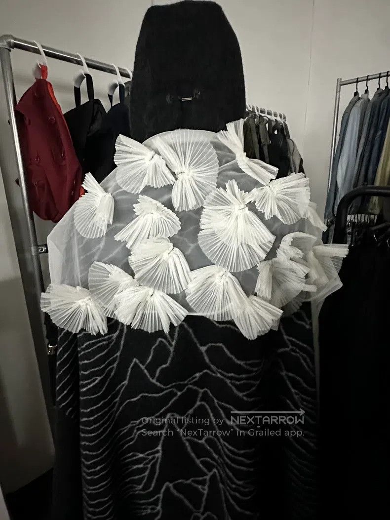 Comme des Garcons Comme des Garcons Pleated petal lace shawl Size S / US 4 / IT 40 - 3 Thumbnail