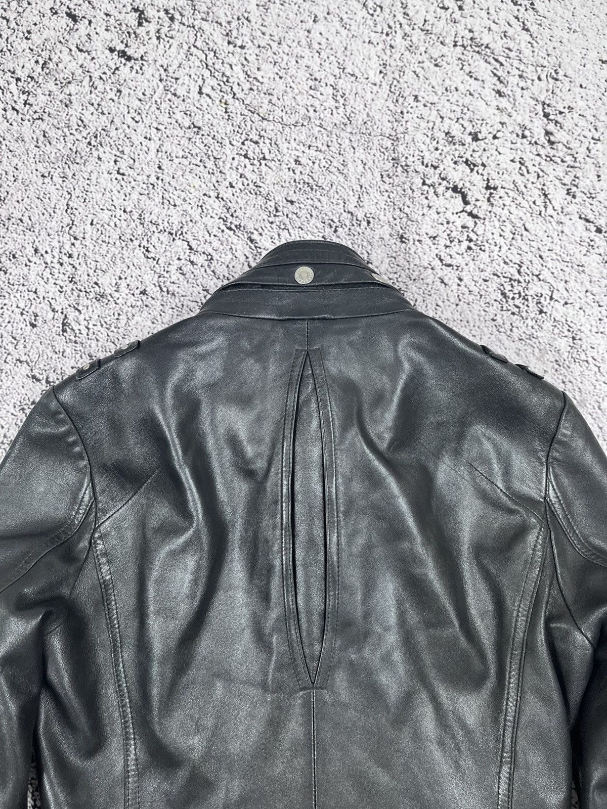 Leather Vintage D&G Style Leather Military jacket size S Avant Garde Size S / US 4 / IT 40 - 15 Thumbnail