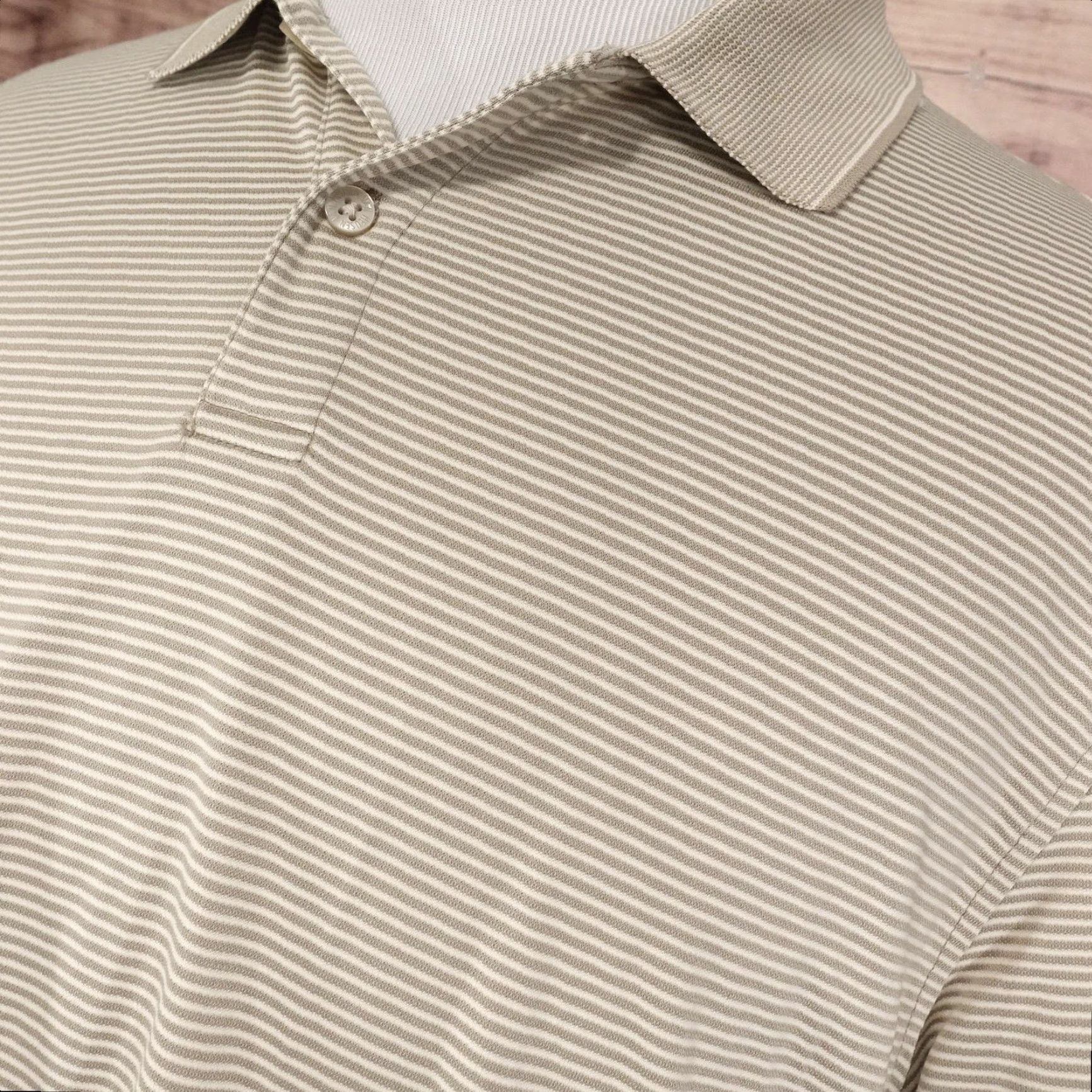 Van Heusen Van Heusen Polo Shirt Mens Large Beige White Striped Short Sleeve Modal Blend Size US L / EU 52-54 / 3 - 2 Thumbnail