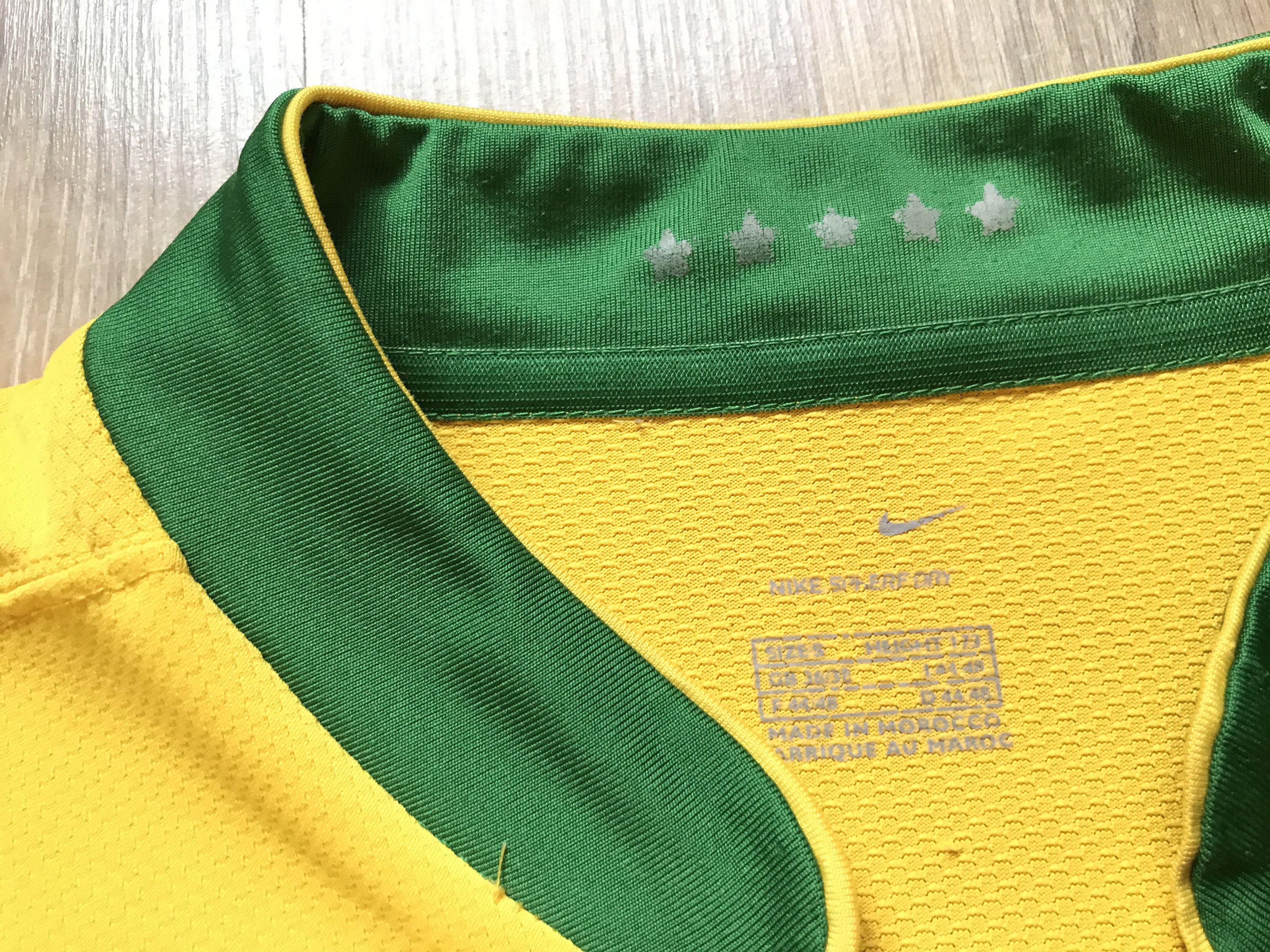 Nike × Vintage Vintage Nike Brazil Football Shirt 2006 Size US S / EU 44-46 / 1 - 4 Thumbnail