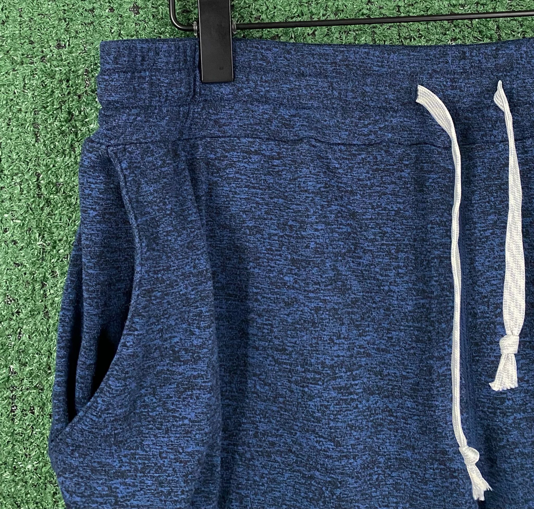 Vuori Vuori Performance Dreamknit Jogger Navy Heather Medium Size 32" / US 10 / IT 46 - 4 Thumbnail