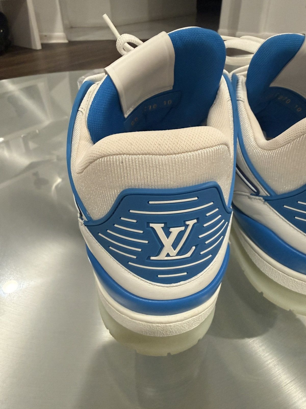Louis Vuitton Louis Vuitton Hightop Sneakers Size US 11 / EU 44 - 3 Thumbnail