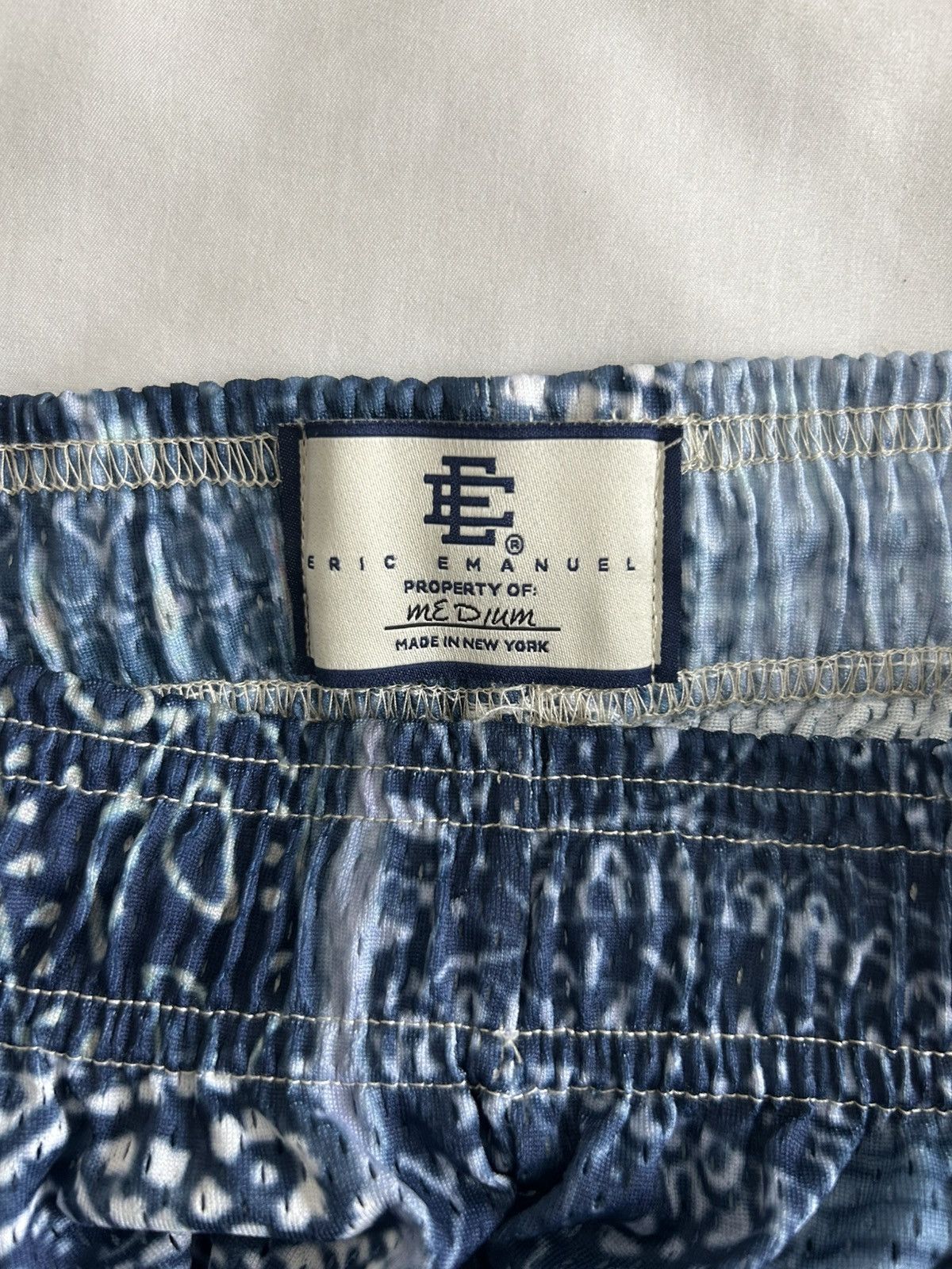 Eric Emanuel Eric Emanuel Basic Shorts EE Blue Paisley Medium Size US 31 - 8 Thumbnail